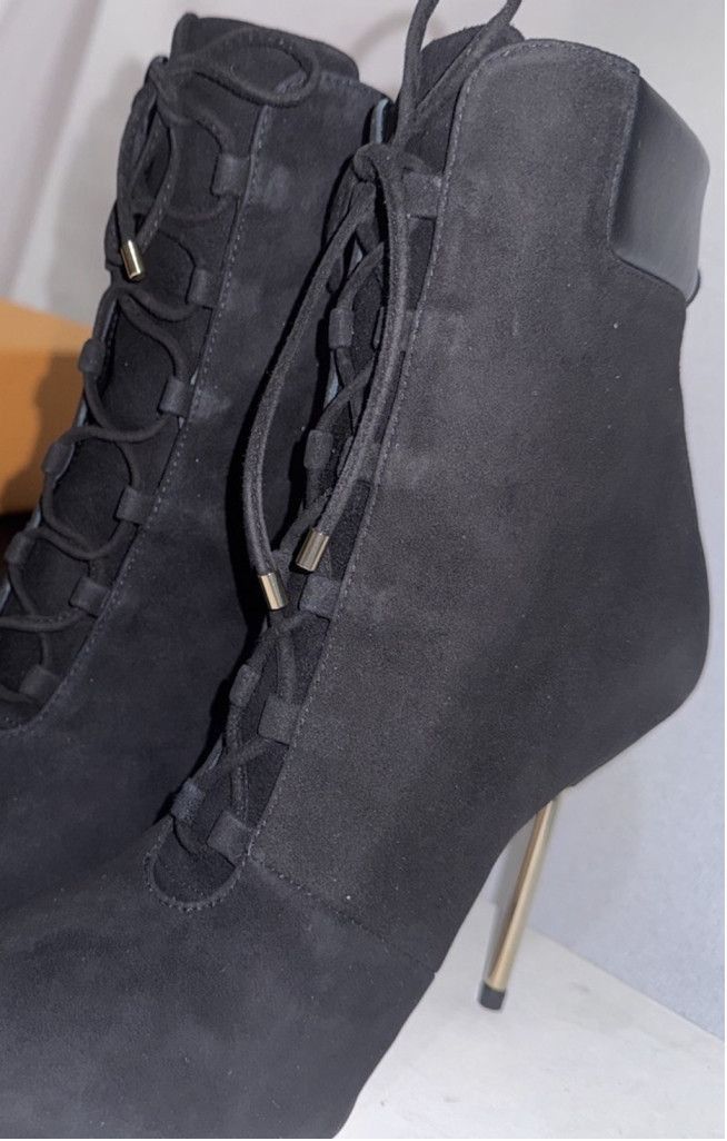 Good American Good American Shoes 7.5 Black Suede Booties Stiletto Heel Size US 7.5 / IT 37.5 - 4 Thumbnail