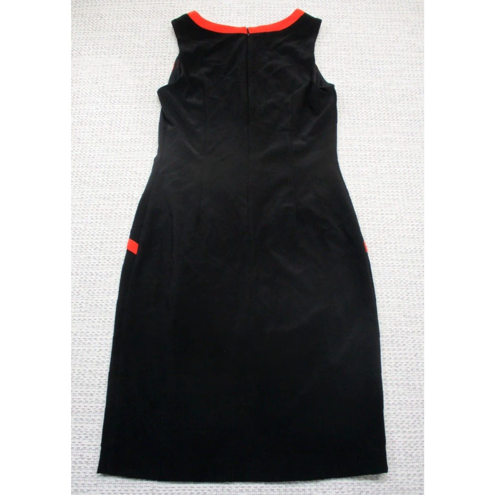 Joseph Ribkoff VINTAGE Joseph Ribkoff Dress Fitted Classic Sheath 8 Midi Black Sleeveless Round Neck Zip Women Size M / US 6-8 / IT 42-44 - 2 Thumbnail