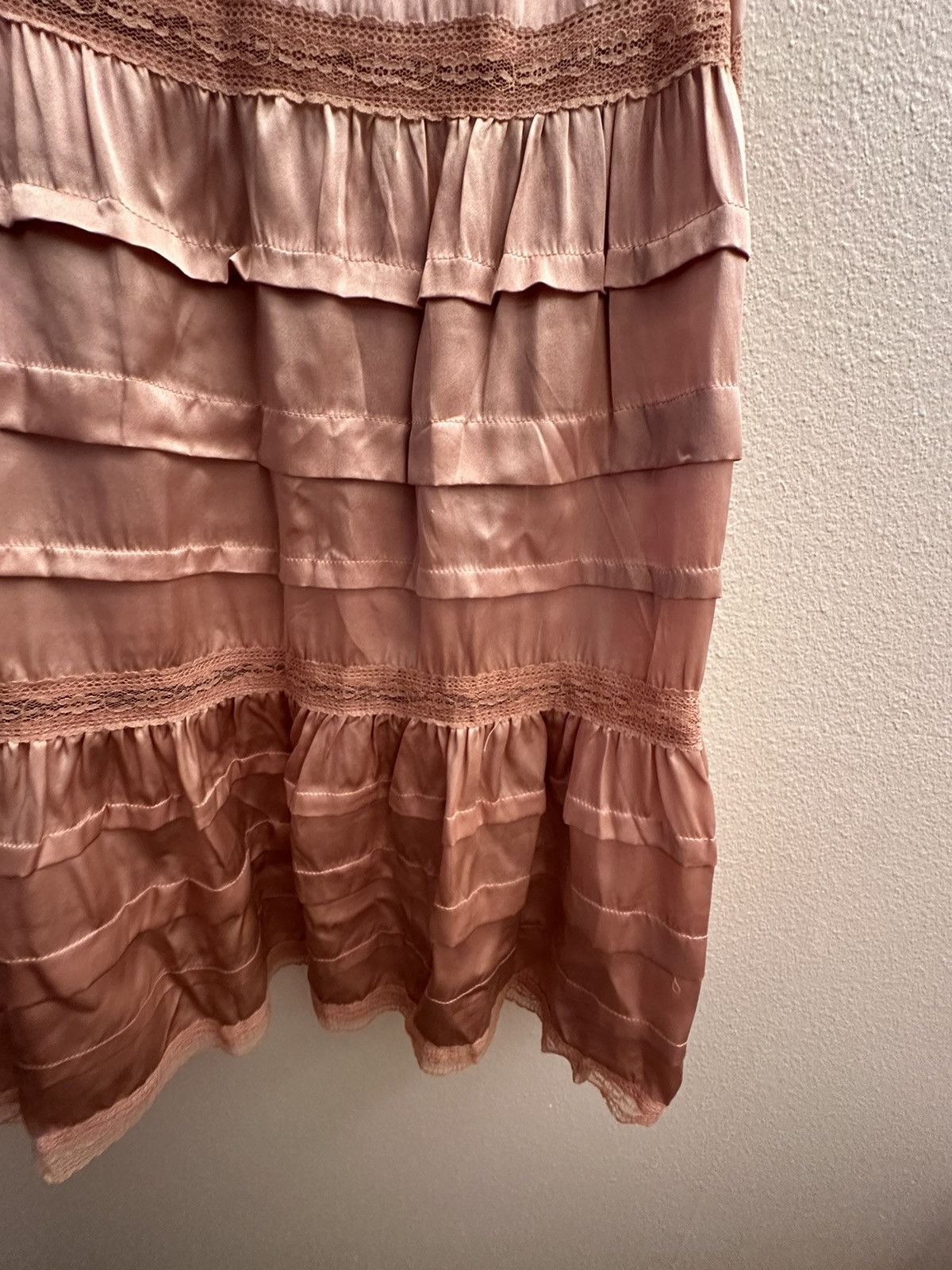 Adieu Paris × Vintage Silk Satin Skirt Size 23" - 7 Thumbnail