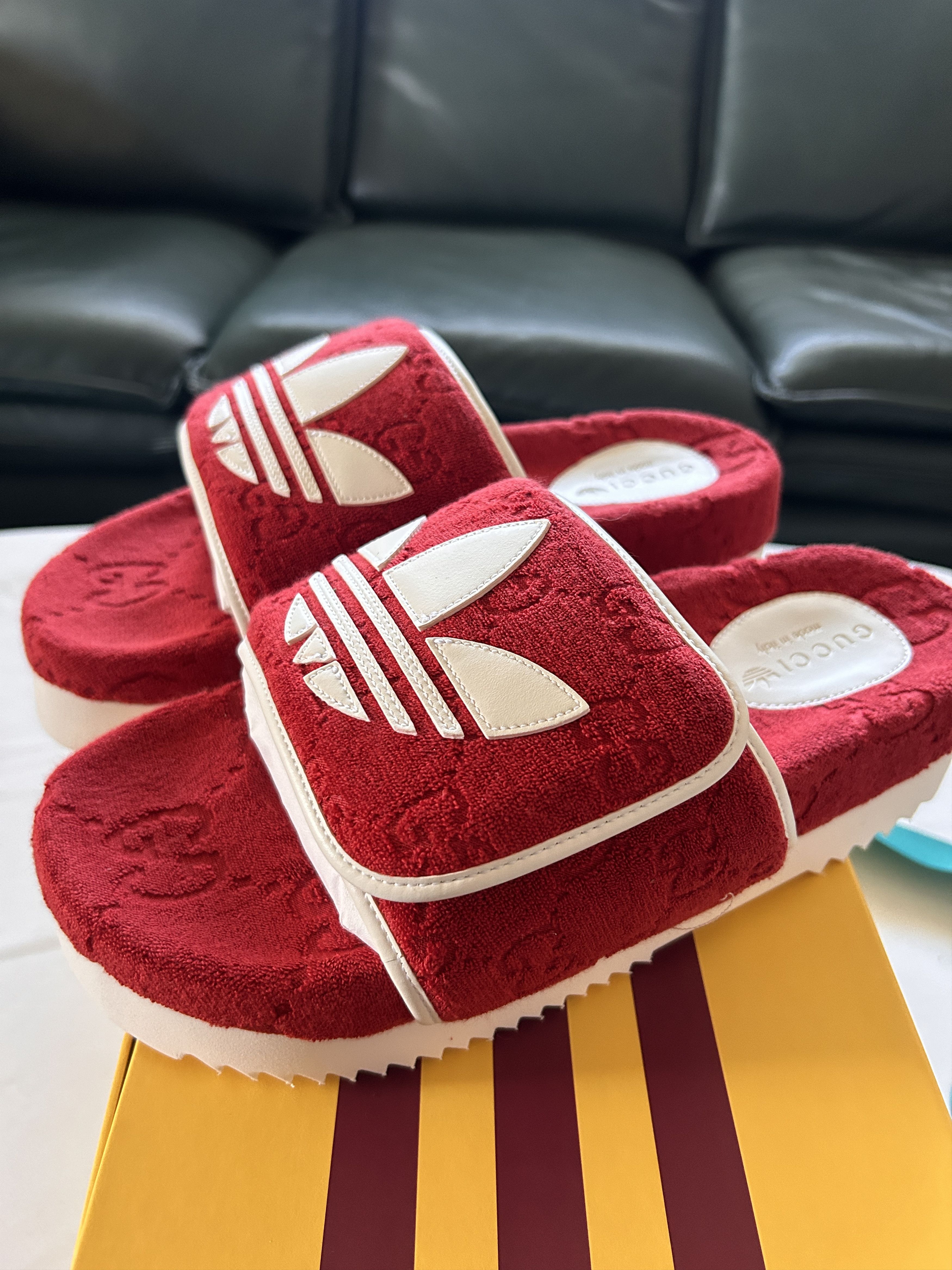 Gucci men's GUCCI adidas x GUCCI GG Platform Sandal 702412 size 9