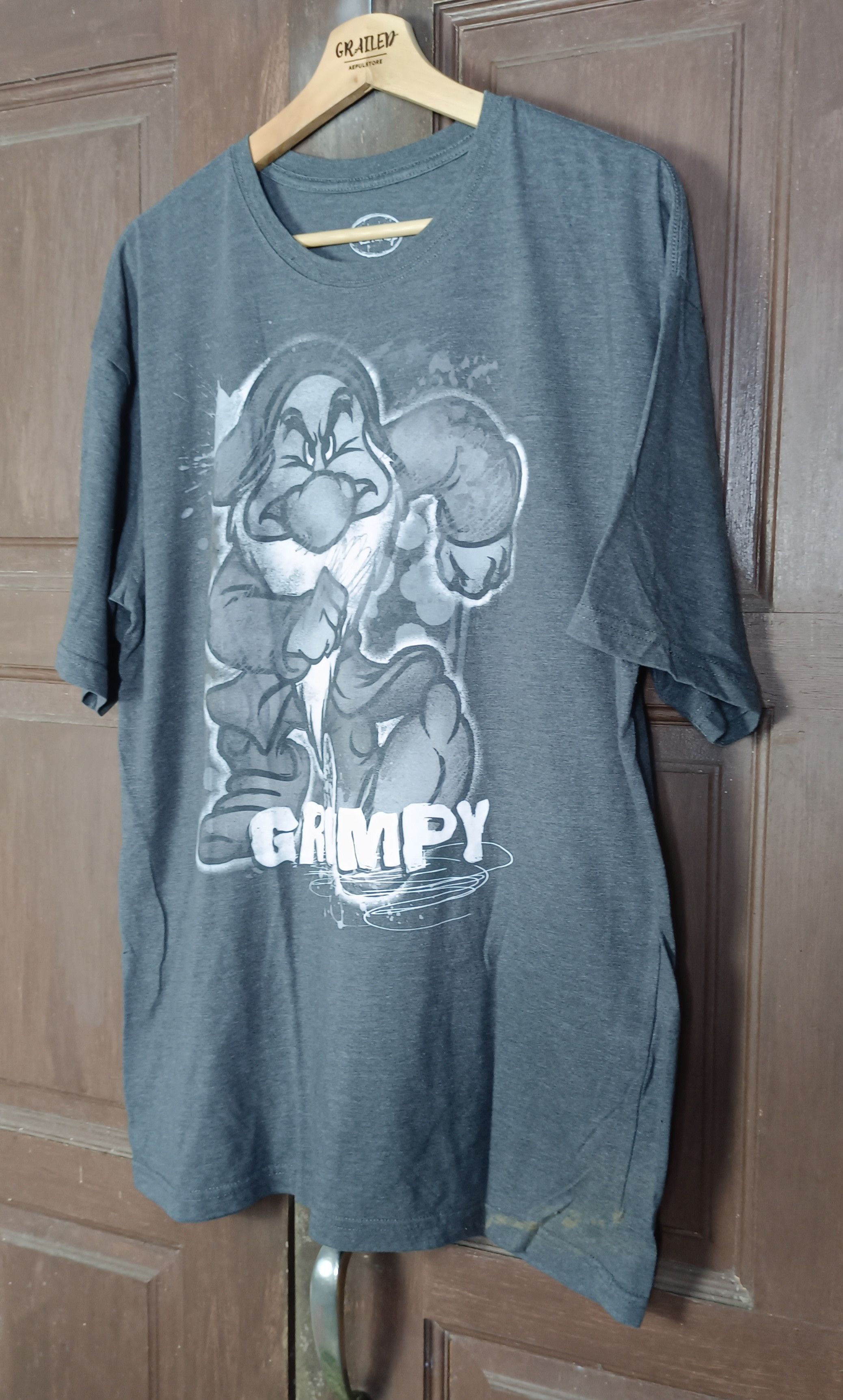Japanese Brand Grumpy Disney Short Sleeve T Shirt Size US L / EU 52-54 / 3 - 3 Thumbnail