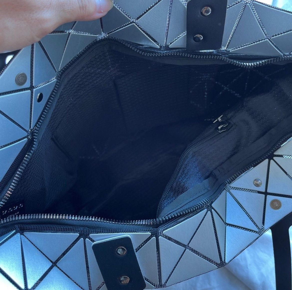 Issey Miyake Bao Bao BAO BAO ISSEY MIYAKE Prism metallic-finish tote bag Size ONE SIZE - 4 Thumbnail