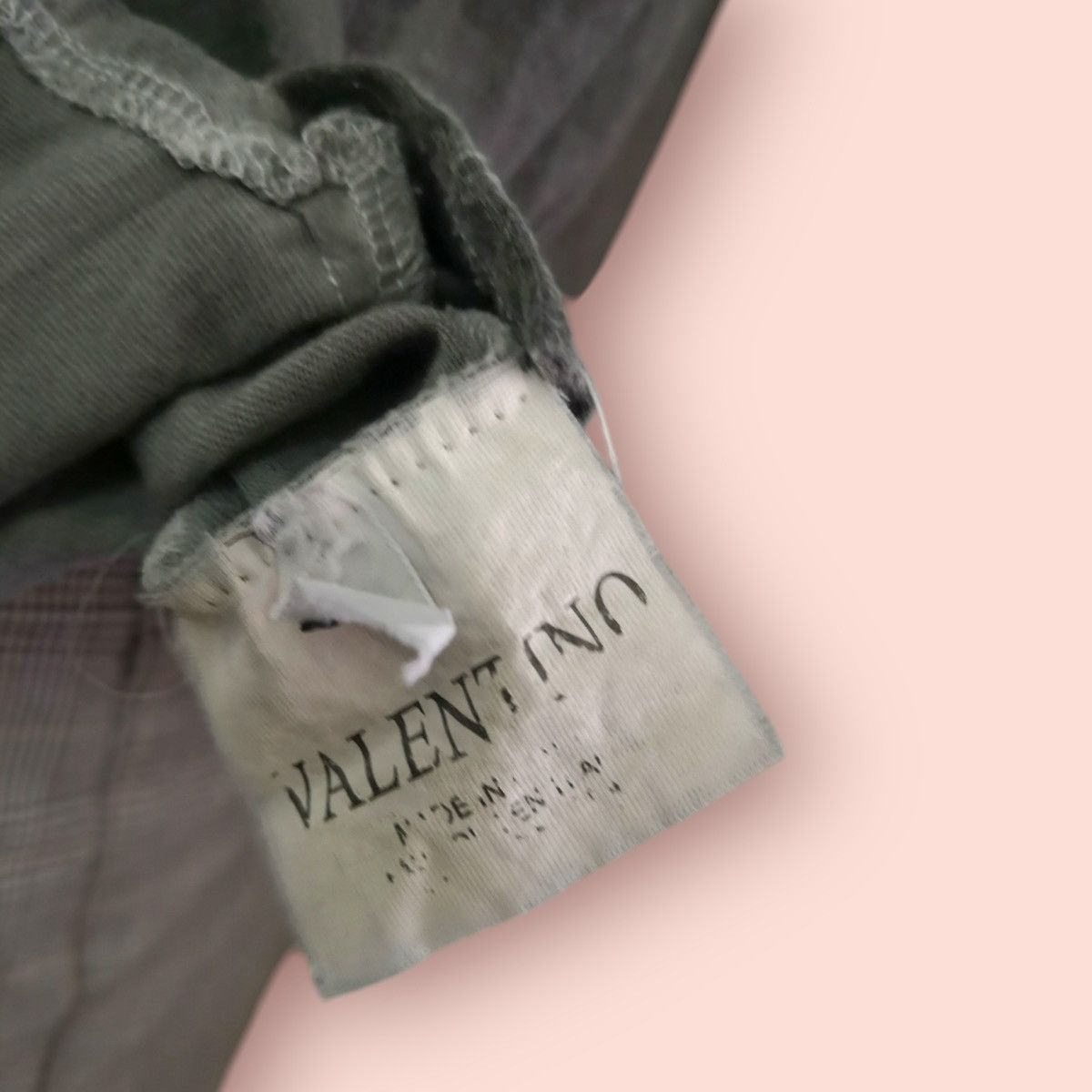 Other VINTAGE VALENTINO DISTRESSED STUDDED RAYON SHIRT Size US L / EU 52-54 / 3 - 24 Thumbnail