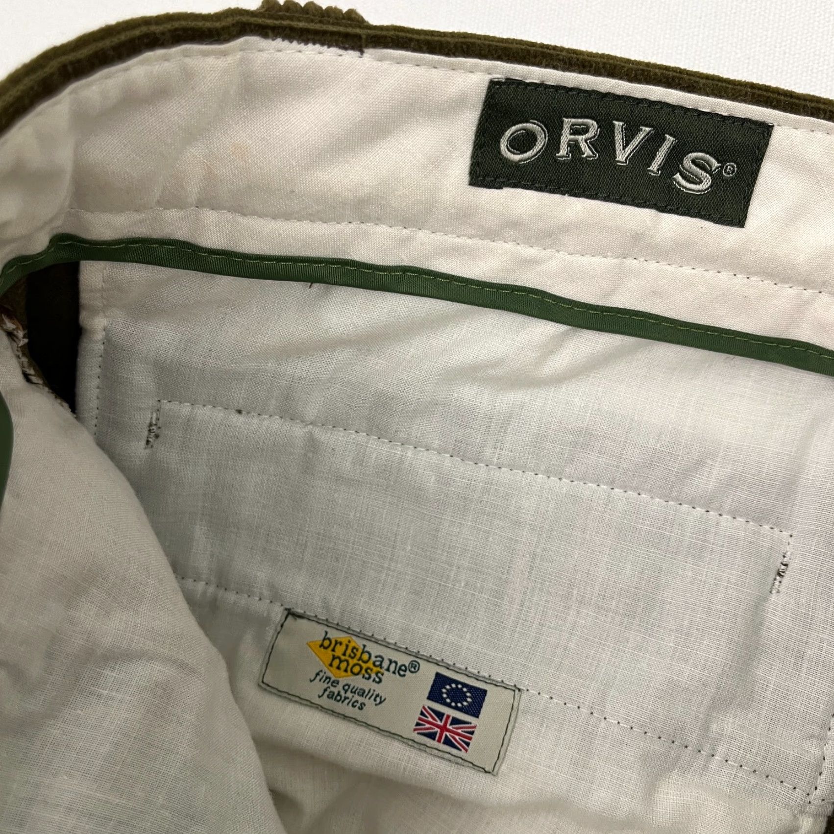 Orvis Orvis Pants Mens 34 x 30 Green Corduroy Brisbane Moss Cuff Trousers Leather Trim Chino 5-Pocket Regular Straight Mens Size US 34 / EU 50 - 2 Thumbnail