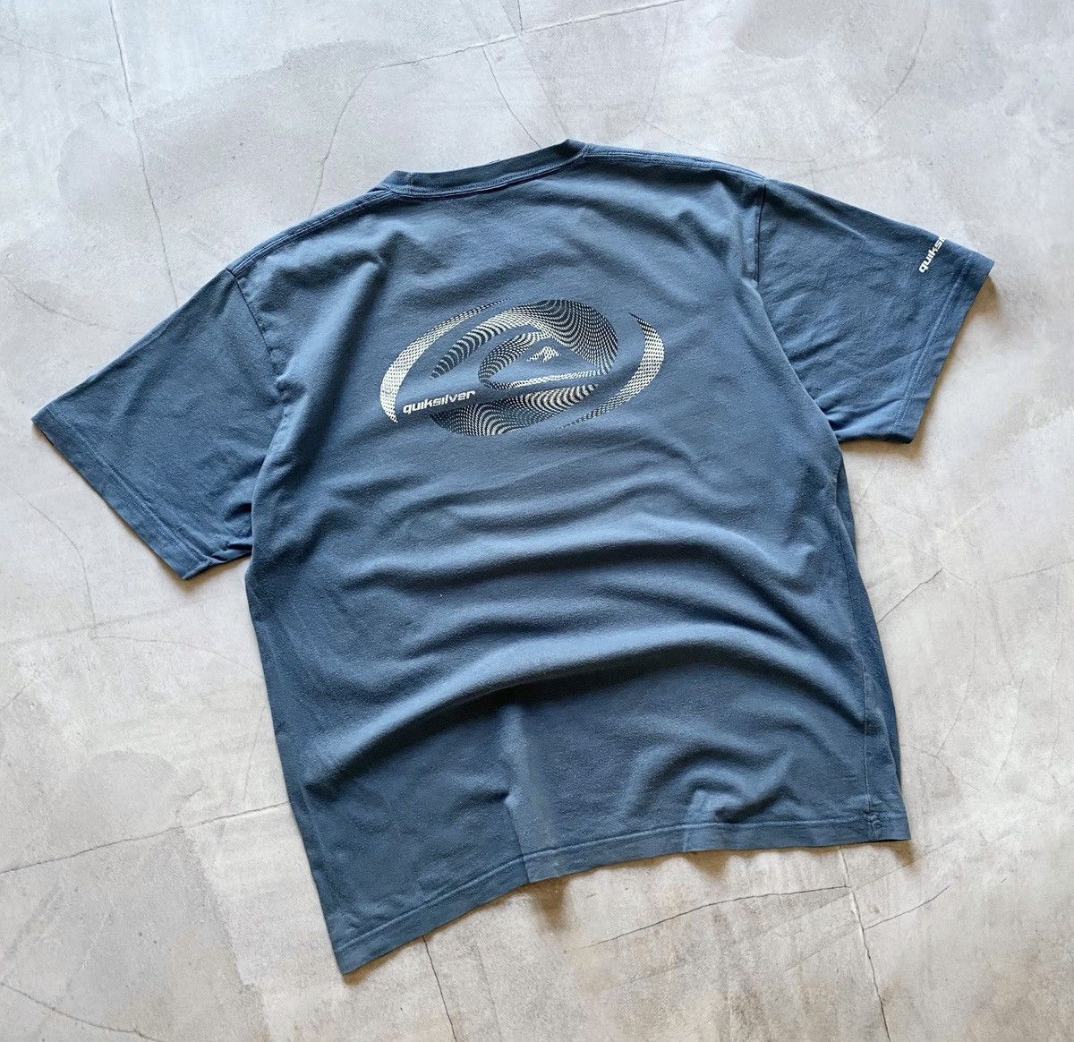 Quiksilver Vintage Quicksilver Big Logo Billabong Vibe T-shirt Tee Surf Size US M / EU 48-50 / 2 - 1 Thumbnail