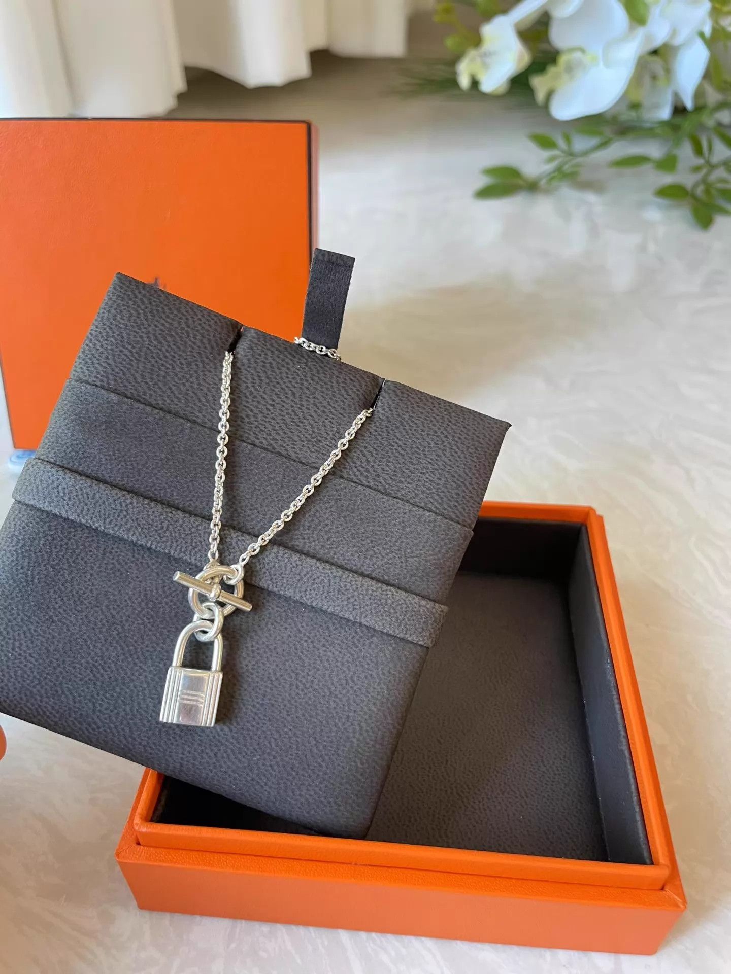 Hermes Hermes Kelly Lock 925 Silver 40cm Mint Box Size ONE SIZE - 4 Thumbnail