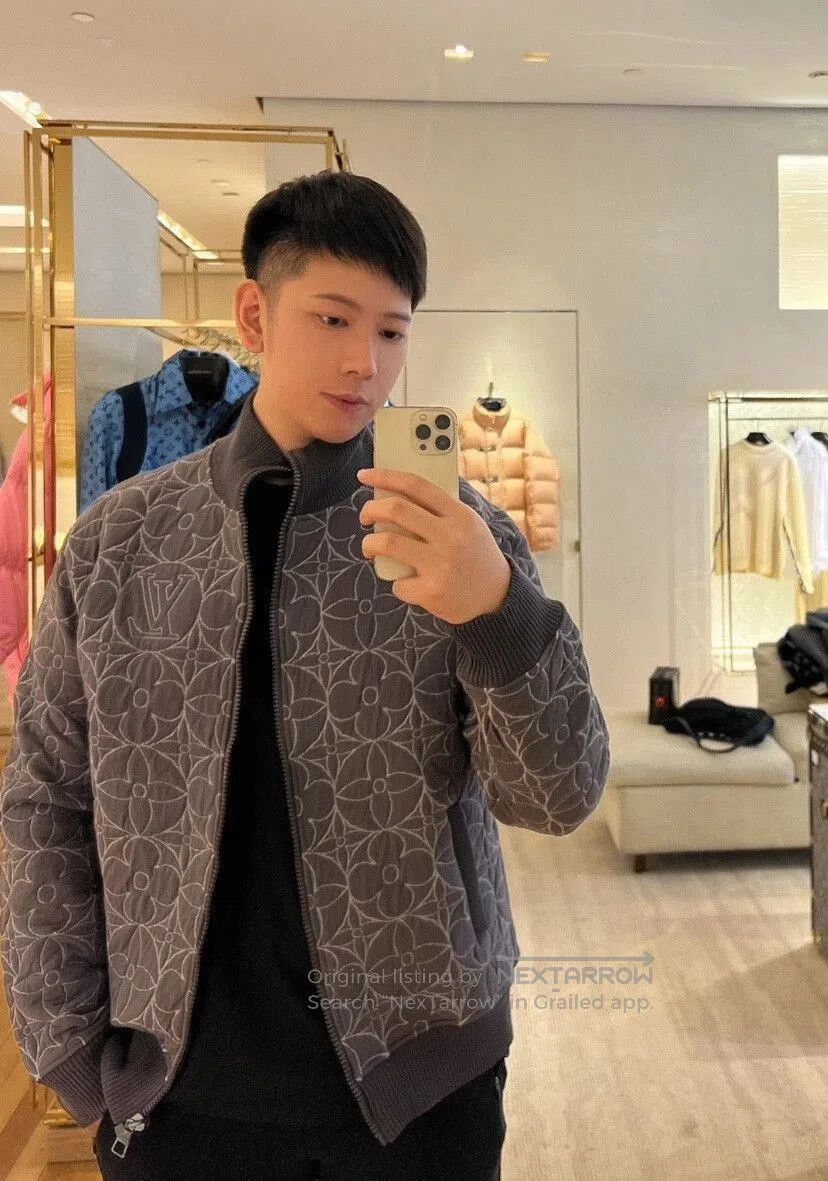 Louis Vuitton Louis Vuitton Black Monogram Padded Jacket. Size US M / EU 48-50 / 2 - 4 Thumbnail