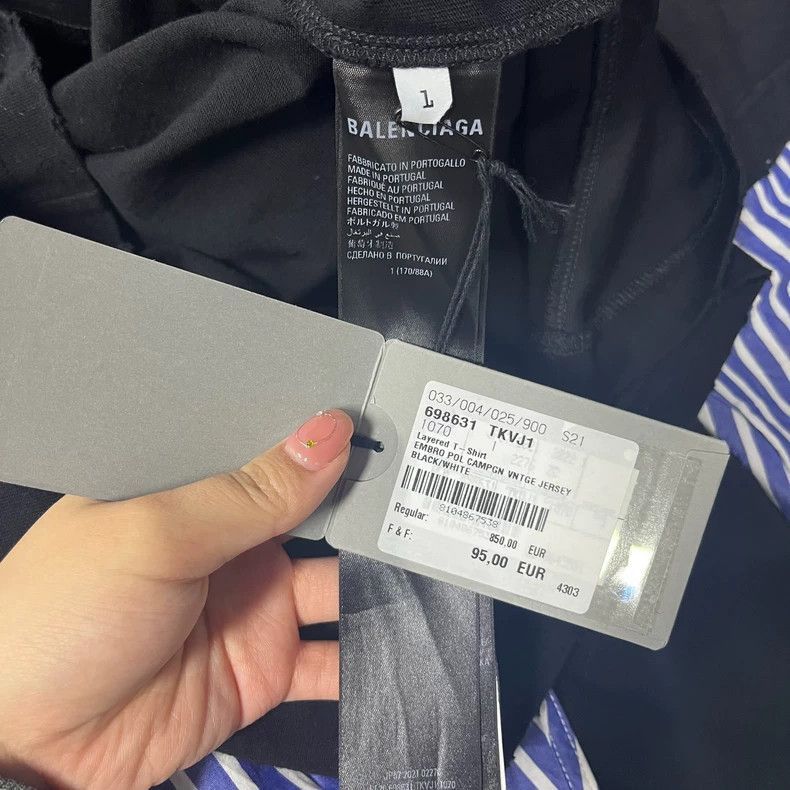 Balenciaga Balenciaga latest black cola casual two piece round neck lo Size US S / EU 44-46 / 1 - 7 Thumbnail