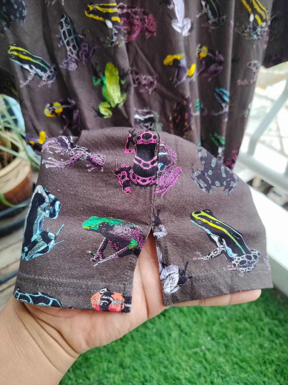 go slow caravan Go Slow Caravan full print froggy tees Size US L / EU 52-54 / 3 - 4 Thumbnail