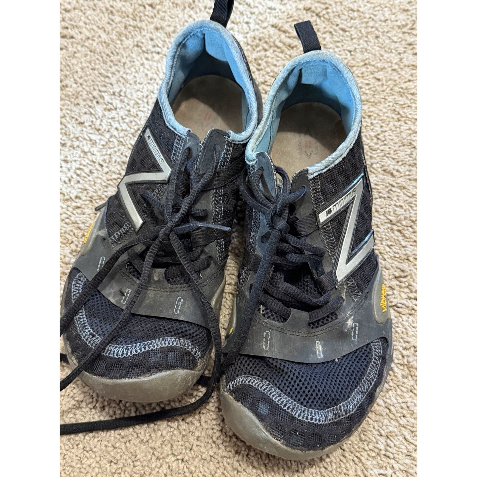 New Balance Woman Size 9 - New Balance Minimus Trail Running Shoe Black Size US 9 / IT 39 - 2 Thumbnail