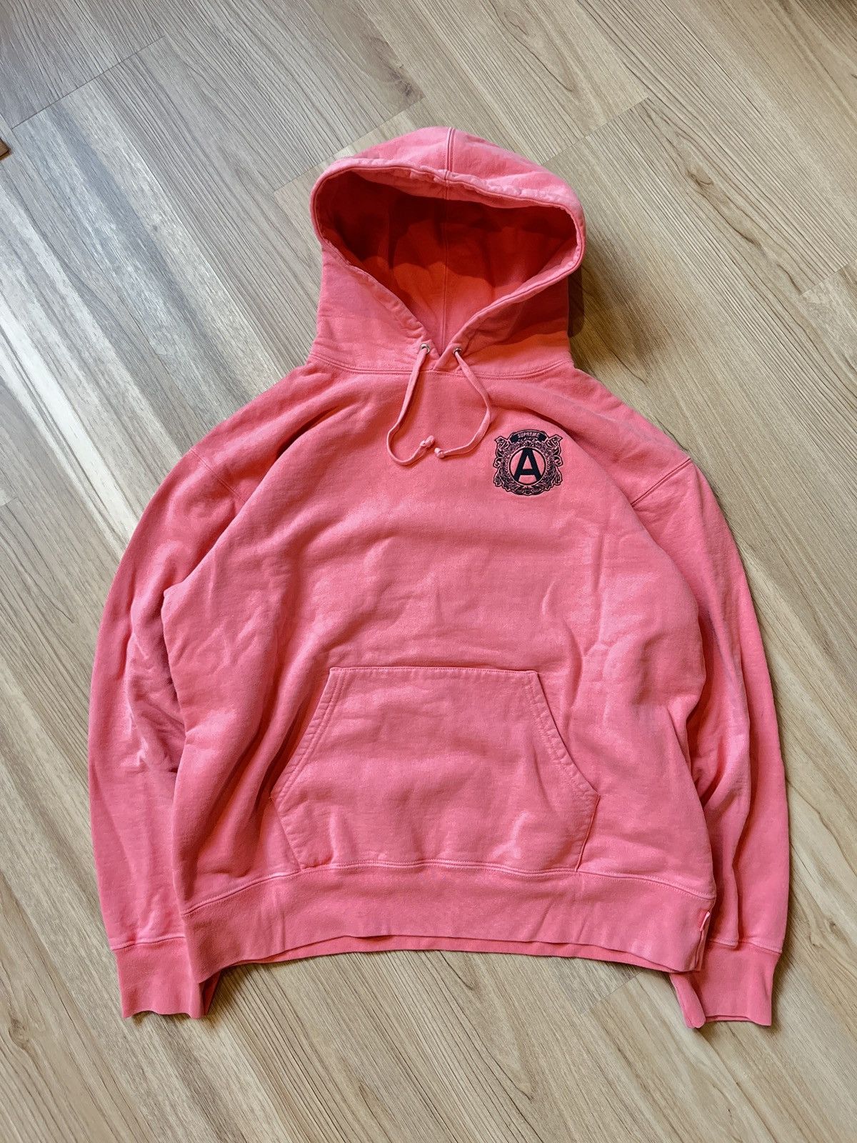 Supreme Supreme Anti Everything Pink Sweatshirt Hoodie Size US L / EU 52-54 / 3 - 2 Thumbnail