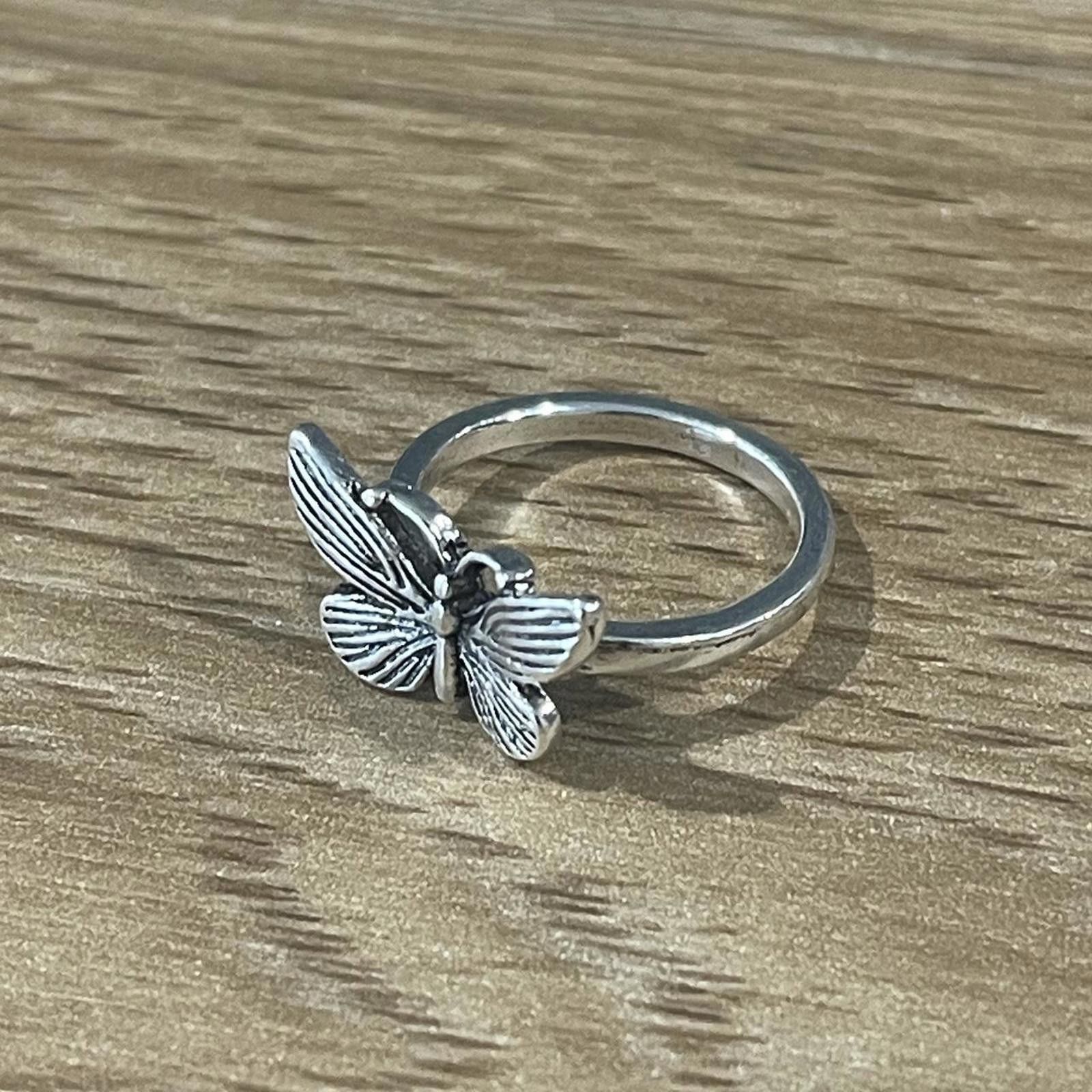 Rip Curl Silver alloy butterfly ring Size ONE SIZE - 4 Thumbnail