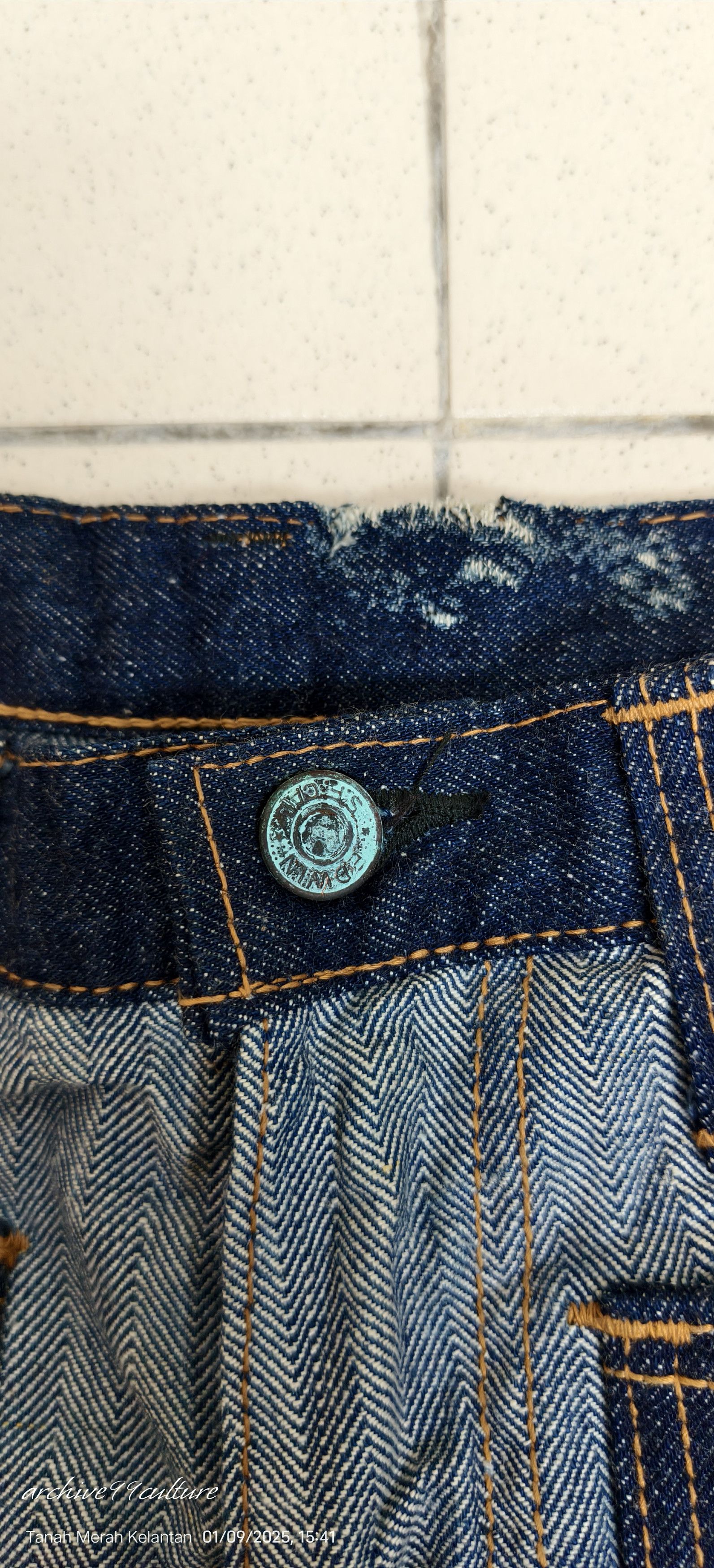 Edwin 70's Edwin Bell bottom patches Unisex jeans USA Size US 27 - 6 Thumbnail