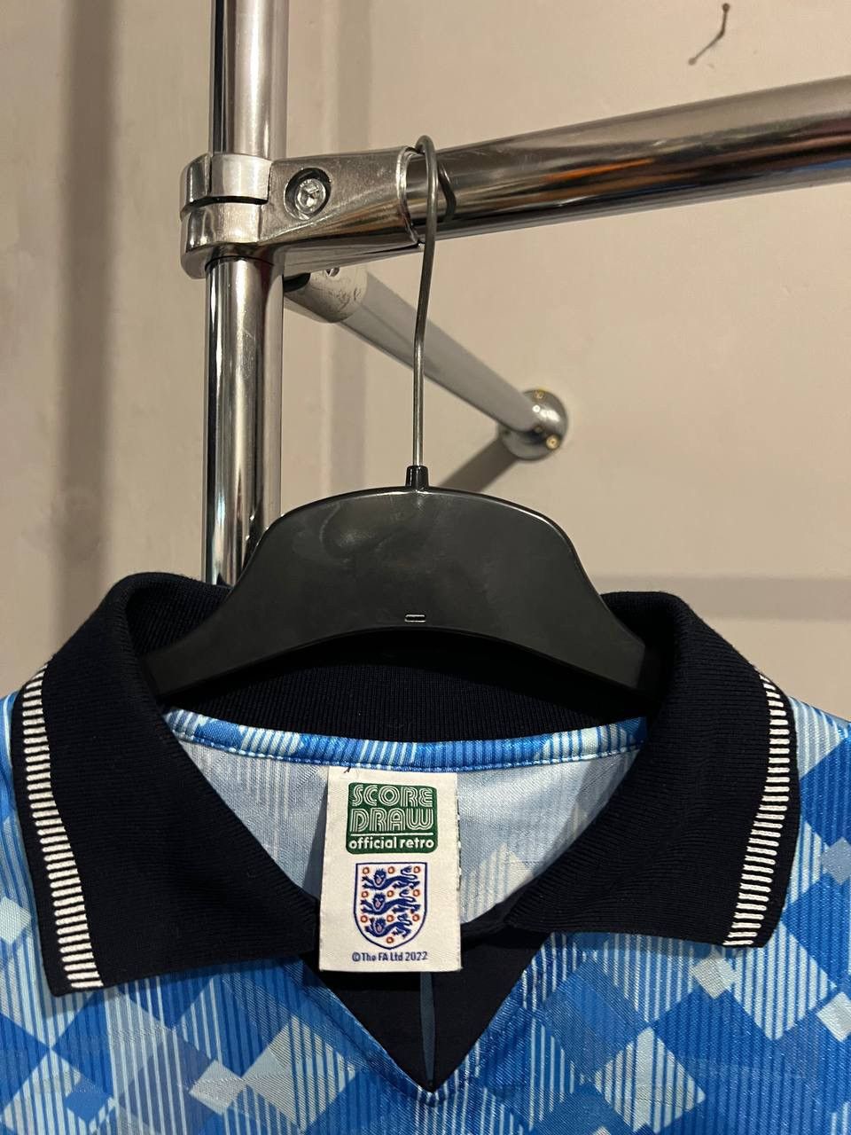 Vintage 1990 ENGLAND TEAM REMAKE THIRD SOCCER JERSEY SHIRT SIZE S Size US S / EU 44-46 / 1 - 6 Thumbnail