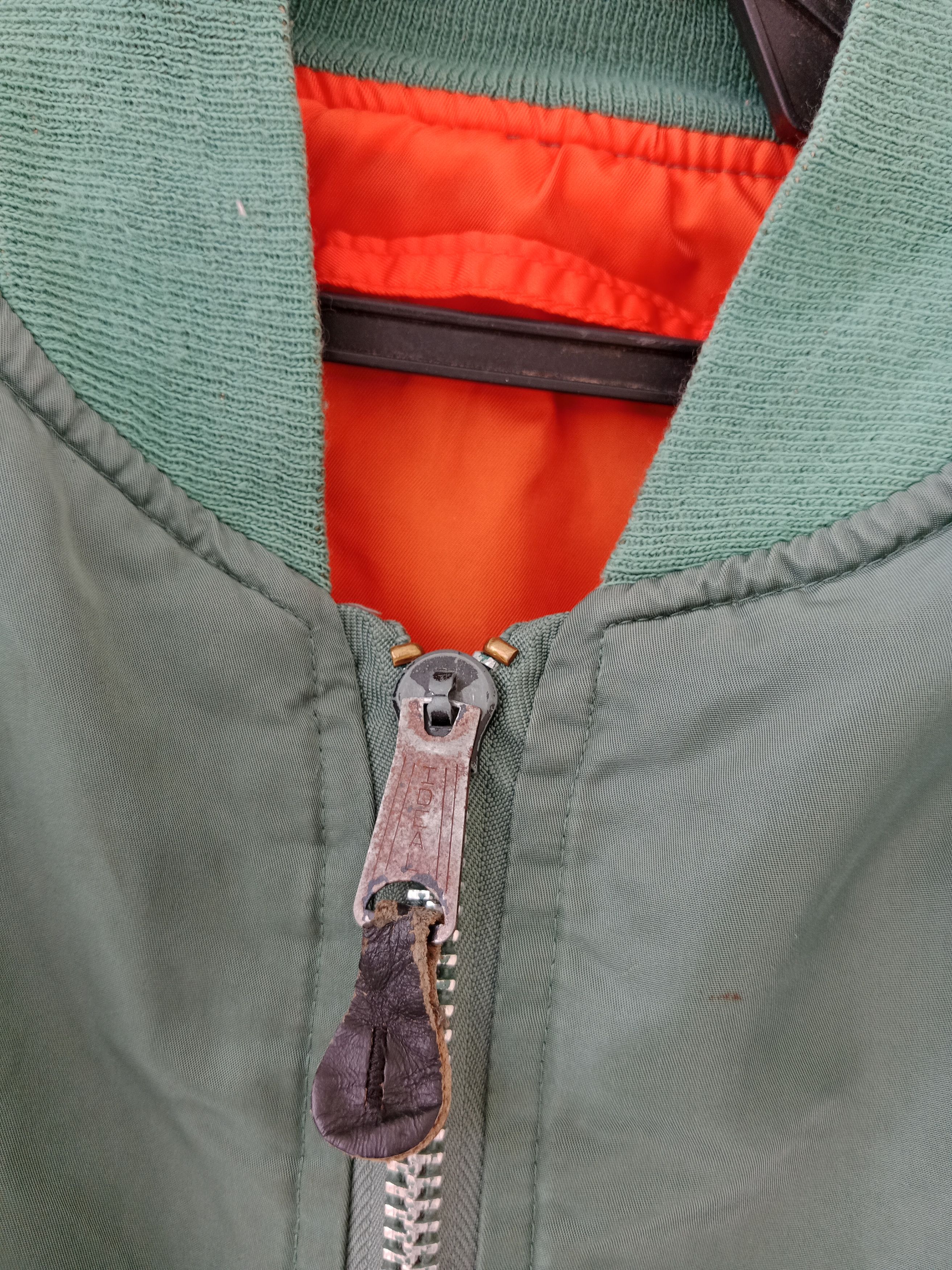 Vintage Vintage MA-1 Thrashed Flyers Reversible Jackets Made in Usa Size US L / EU 52-54 / 3 - 8 Thumbnail
