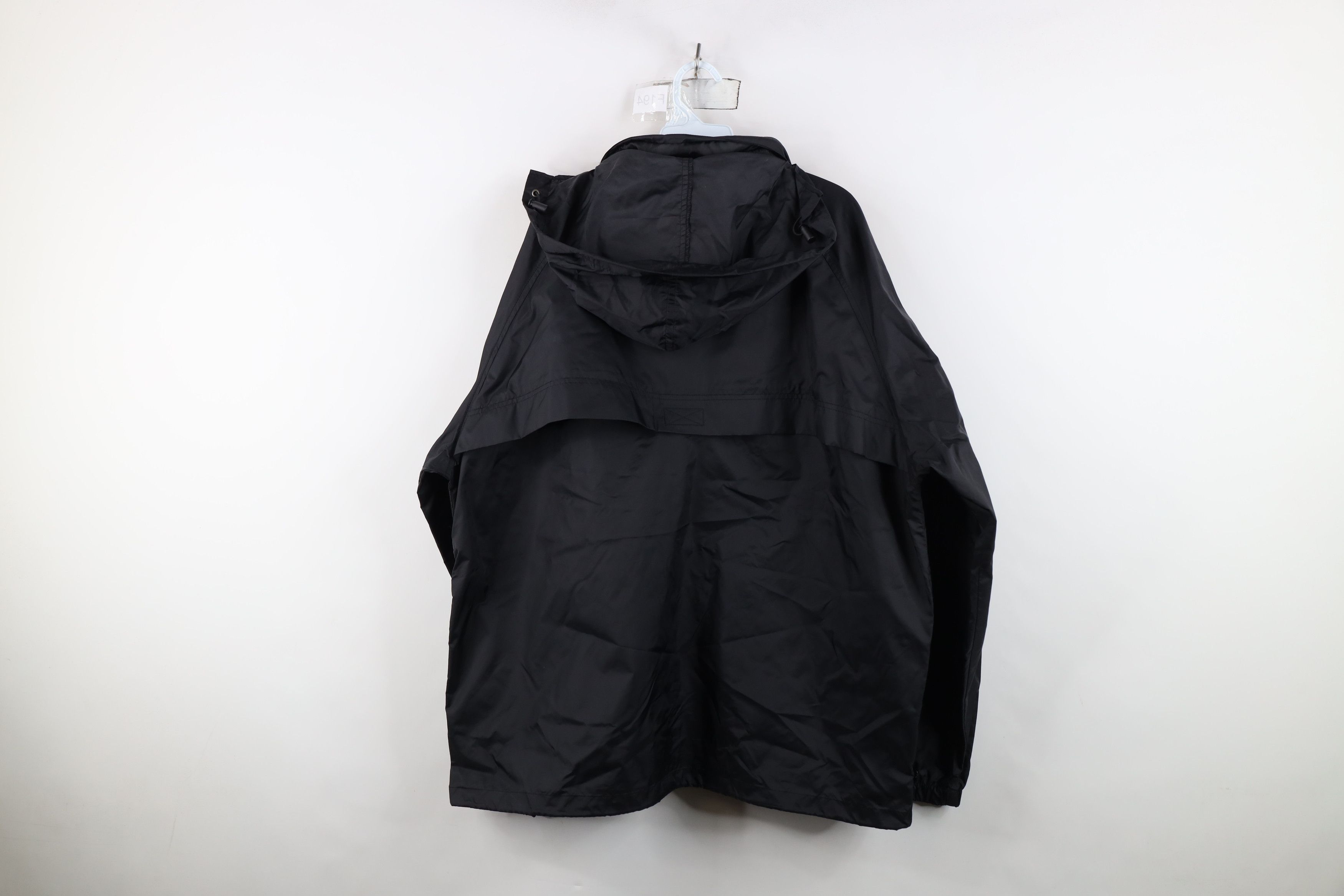 Vintage Vintage MGM Grand Detroit Casino Hooded Windbreaker Jacket Size US XL / EU 56 / 4 - 13 Thumbnail