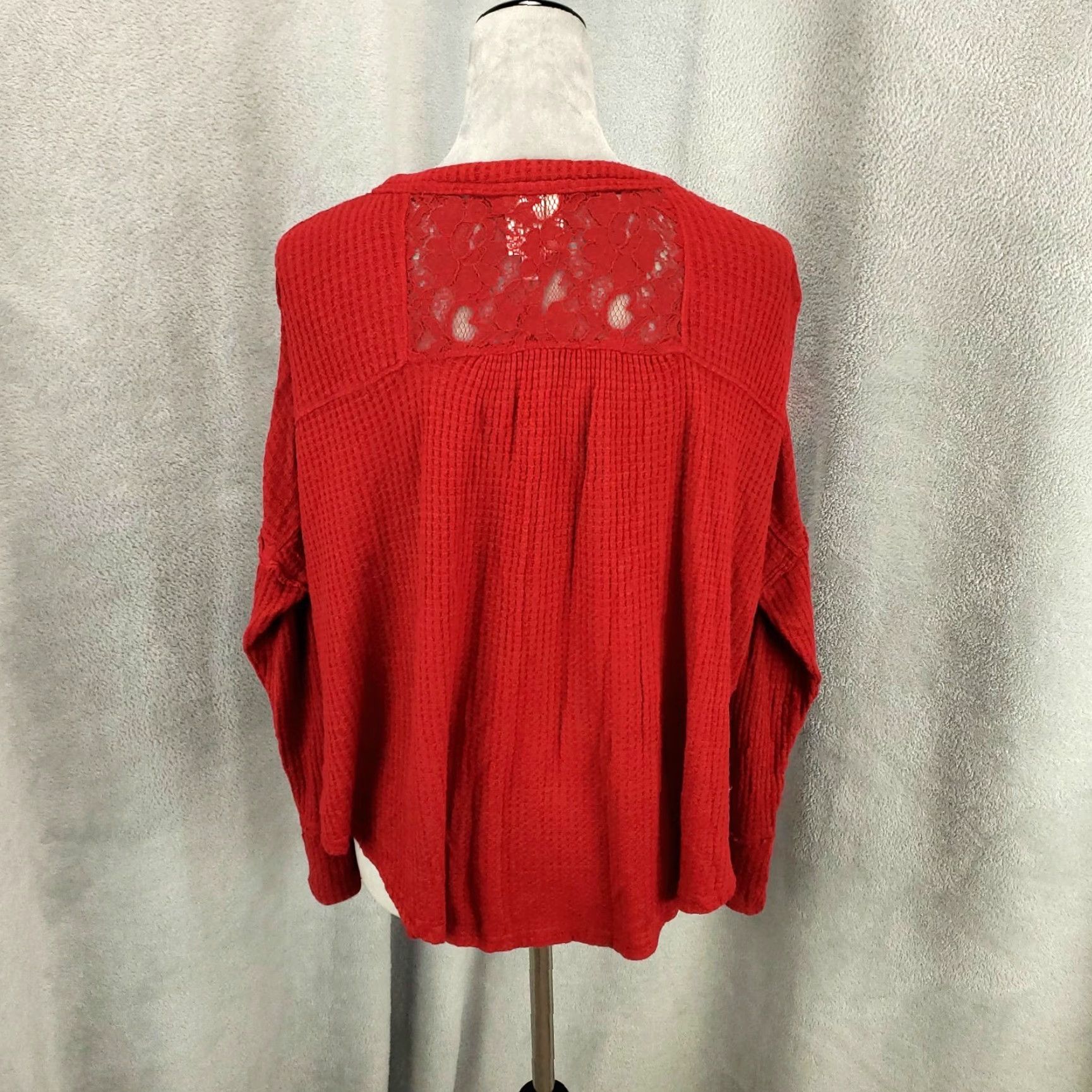 Vintage Womens Top Blouse Shirt Oversized Large Button Up V-Neck Lace Accent Boho Flowy Knit Waffle Knit Knox Rose Red Size L Size L / US 10 / IT 46 - 2 Thumbnail