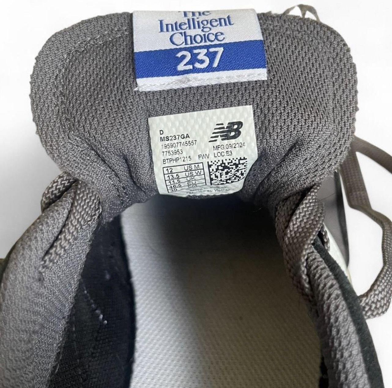 New Balance New Balance 237 Grey Black and White Sneakers Trainers Size US 12 / EU 45 - 3 Thumbnail