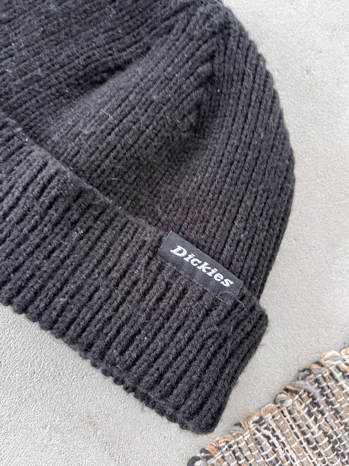 Dickies Vintage Dickies Black Beanie Hat Small Logo sk8 Avantgarde Size ONE SIZE - 5 Thumbnail