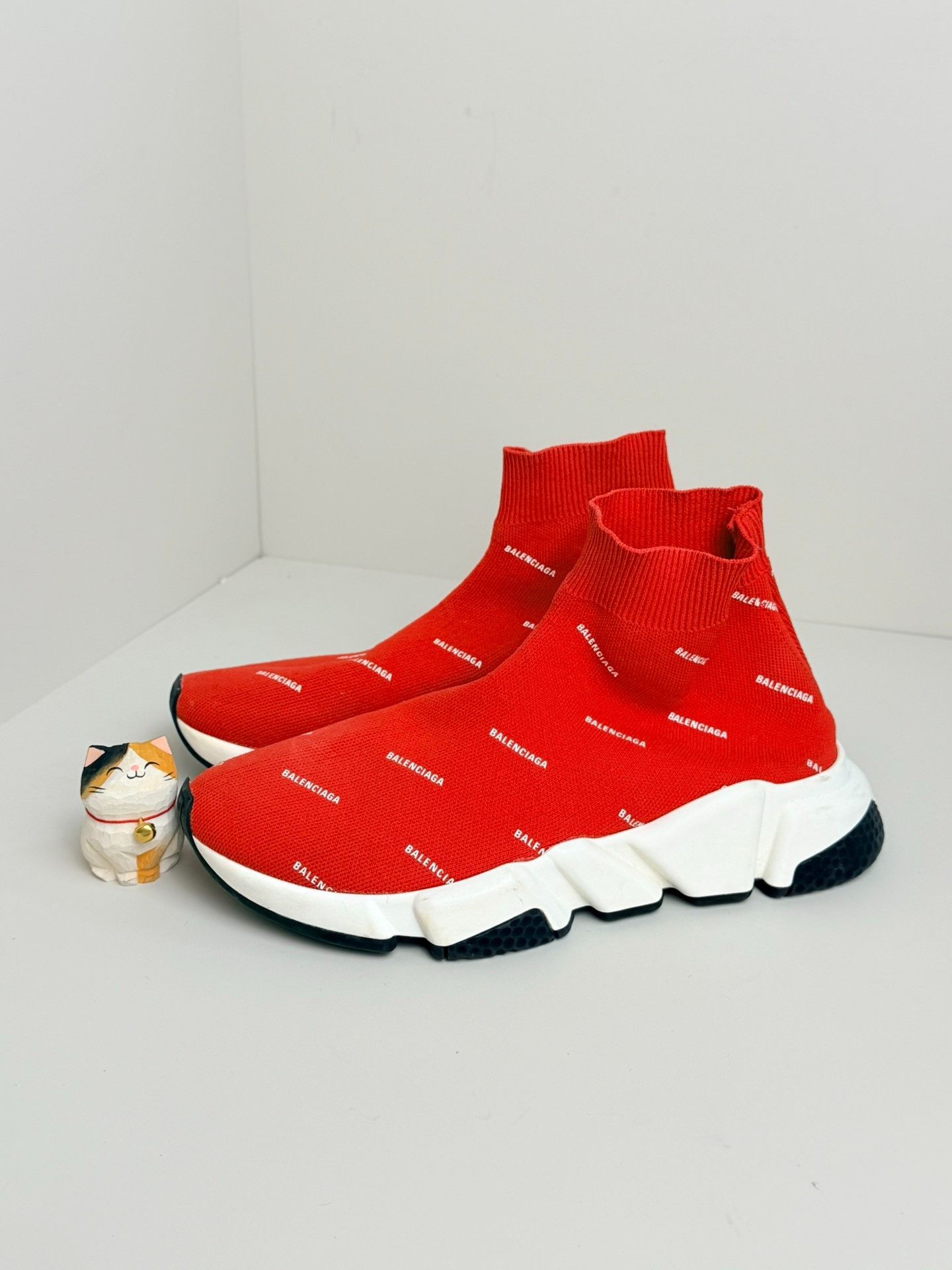 Balenciaga Balenciaga Retro Red Hitop Sneakers us_7 Women Size US 7 / IT 37 - 1 Thumbnail