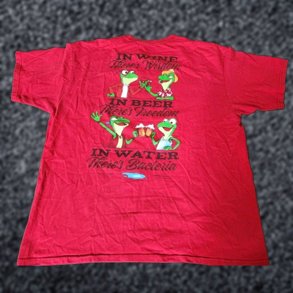 Doublet Senor Frogs Red Graphic Tee Mens XL Short Sleeve Cotton Distressed Bacteria Water Size US XL / EU 56 / 4 - 1 Thumbnail