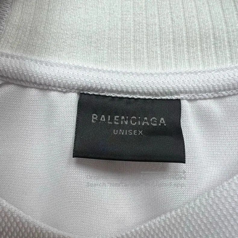 Balenciaga Balenciaga Manchester United Jersey T-Shirt. Size US S / EU 44-46 / 1 - 5 Thumbnail