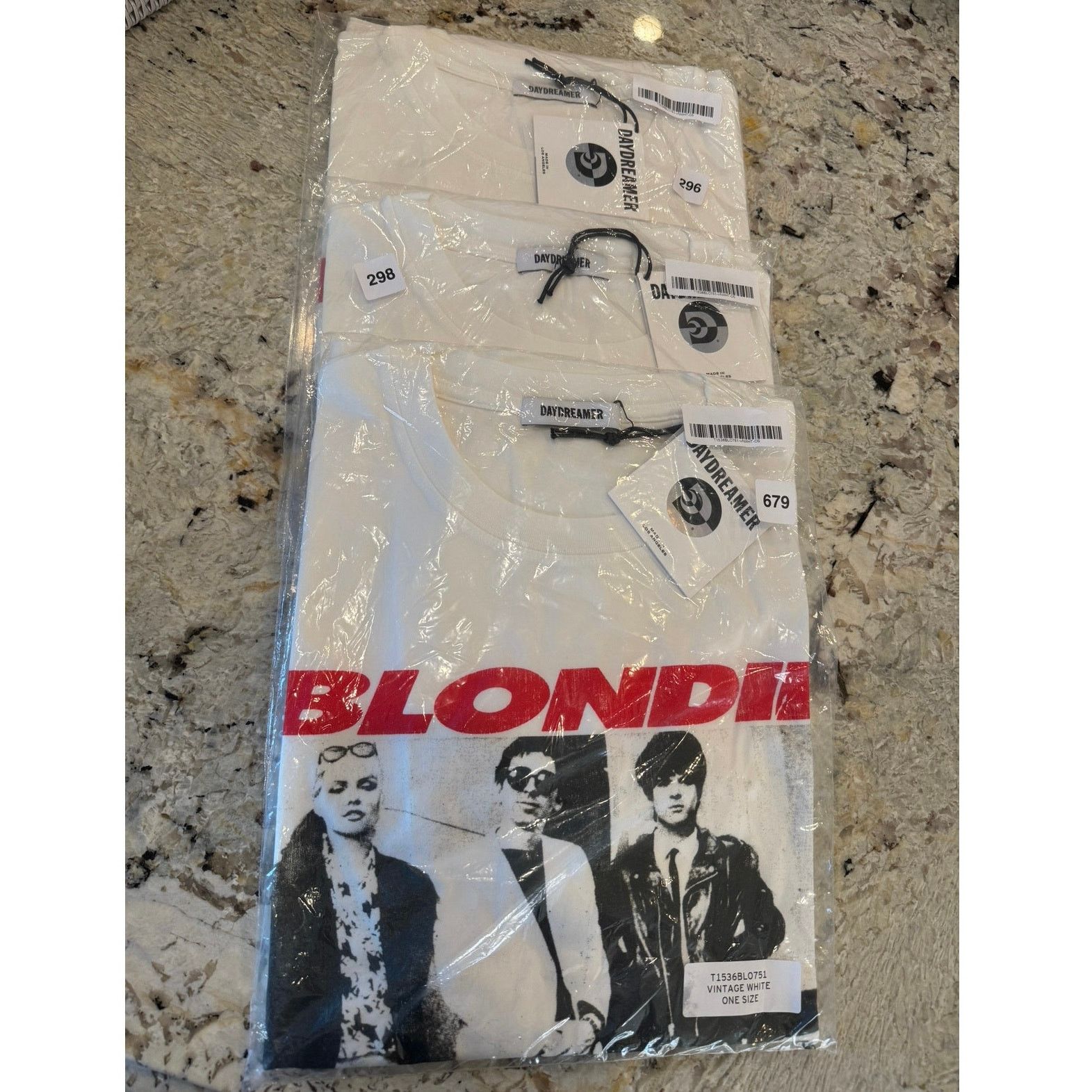Daydreamer DAYDREAMER Blondie Self-Titled Tee One Size P2P 27” New Size ONE SIZE - 11 Thumbnail