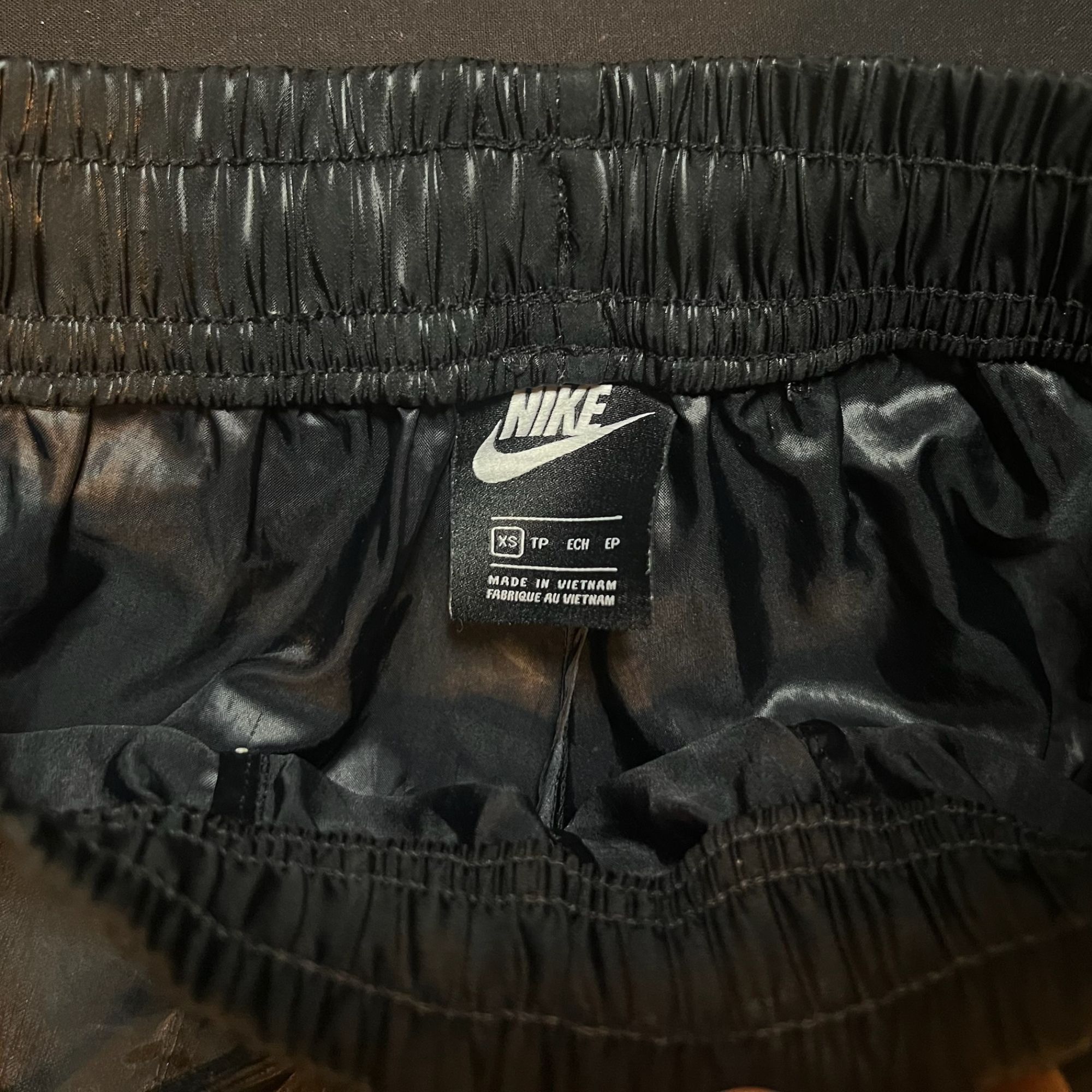 Nike Nike Air Sheen Jogger Pants Black XS Lightweight & Stylish A Size US 28 / EU 44 - 6 Thumbnail