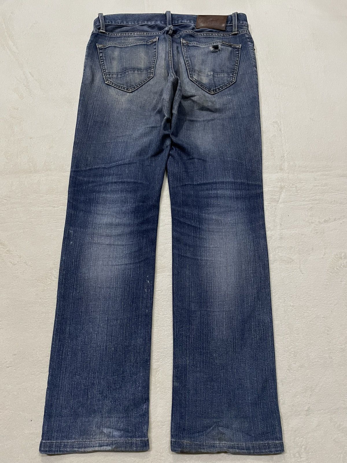 Eddie Bauer Vintage Eddie Bauer Straight Cut Distress Ripped Dark Blue Size US 33 - 1 Thumbnail