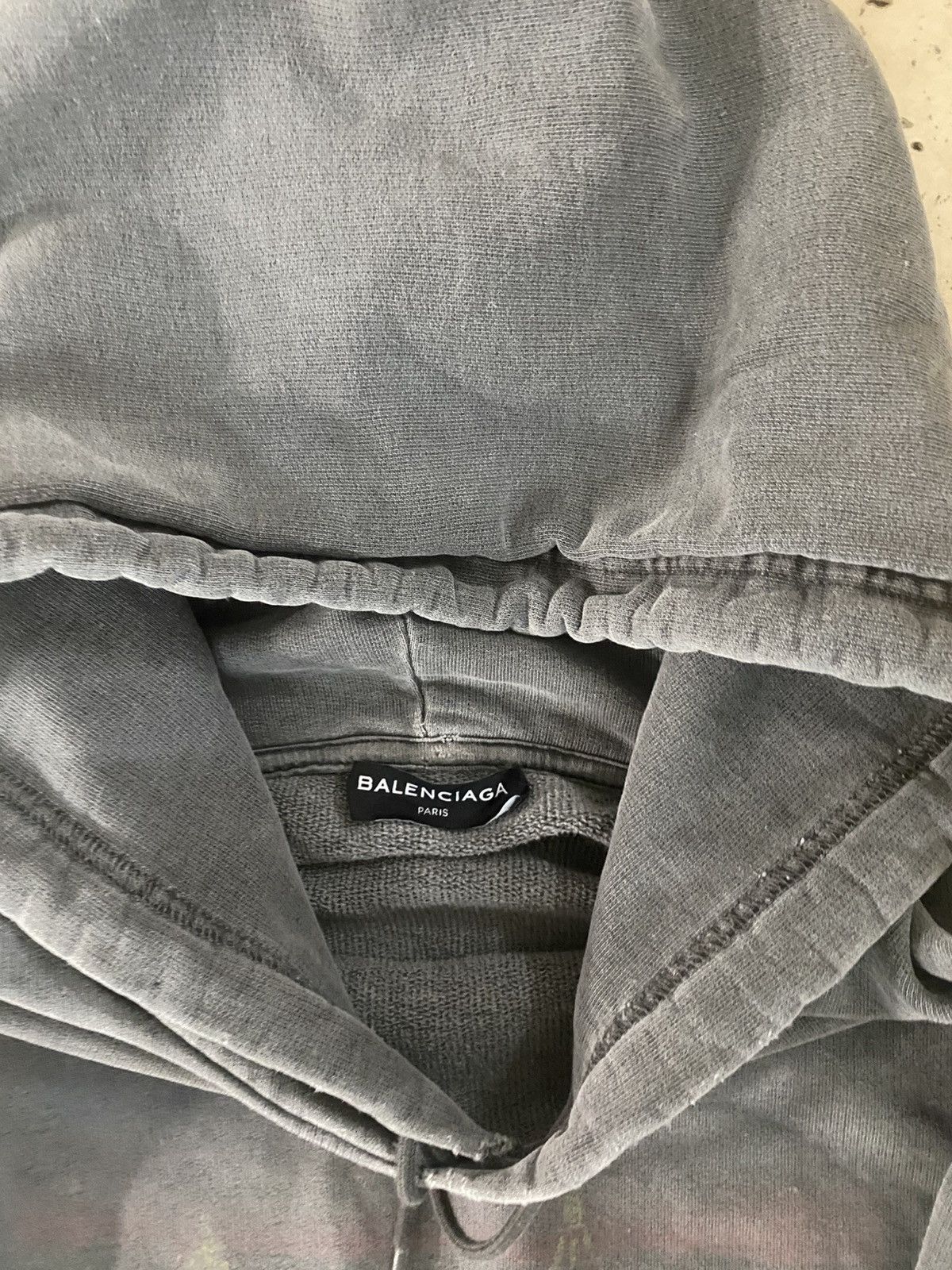 Balenciaga Balenciaga FW17 Paris Hoodie Size US M / EU 48-50 / 2 - 2 Thumbnail