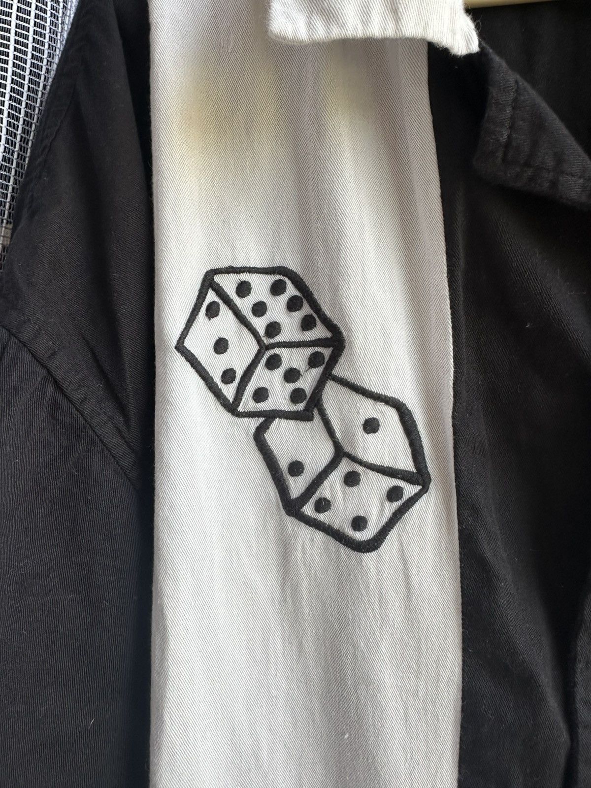 Urban Outfitters Vintage Urban Outfitters Embroidered Dice Bowling Shirt Size US L / EU 52-54 / 3 - 3 Thumbnail