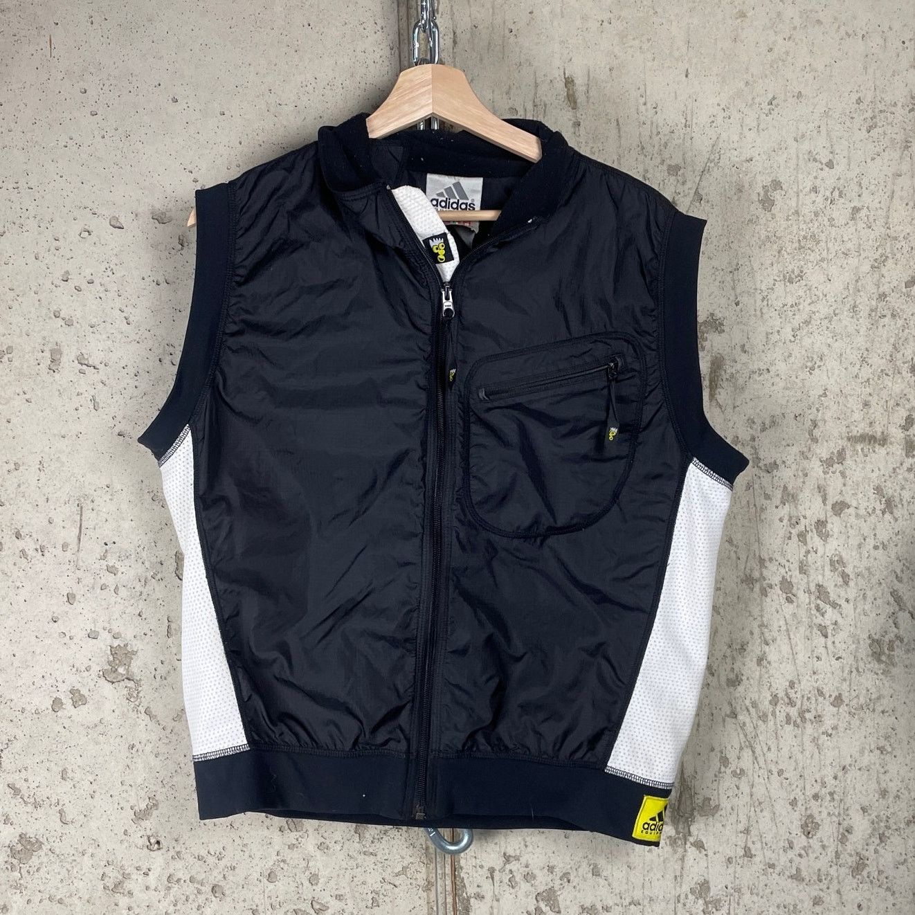 Adidas L Vintage 90s Adidas Equipment Two Tone Mesh Vest Size US L / EU 52-54 / 3 - 1 Thumbnail
