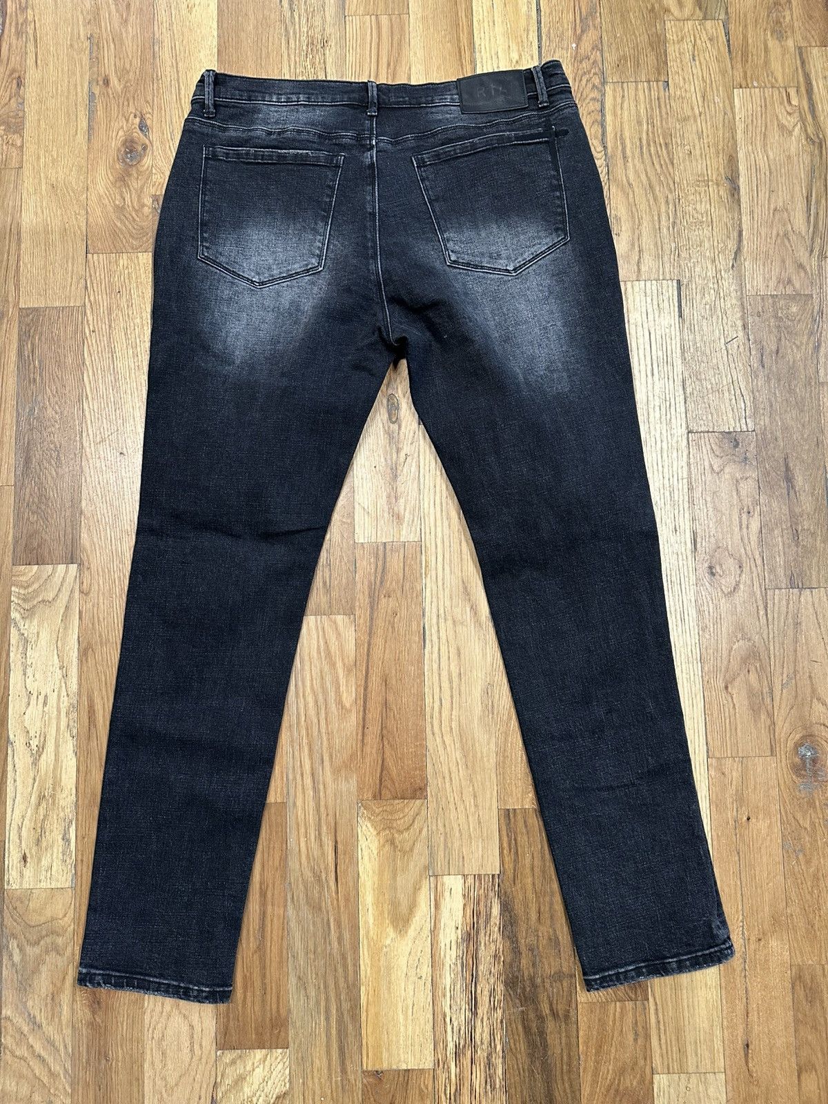 Rta RTA Distressed Faded Black Denim Jeans Sz 36 Size US 36 / EU 52 - 2 Thumbnail