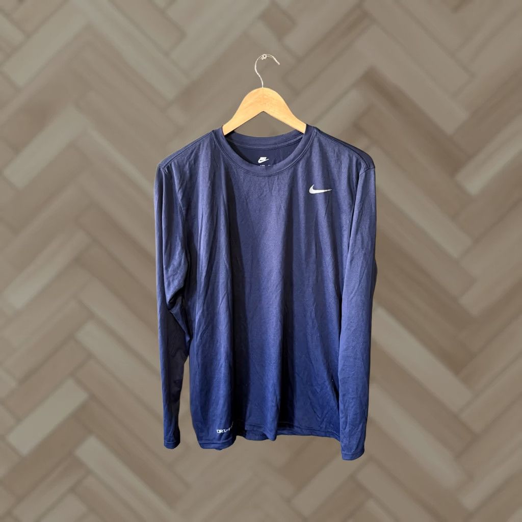 Nike Nike Mens Blue Long Sleeve T-shirt Large Dri-Fit The Nike Tee Size US L / EU 52-54 / 3 - 1 Thumbnail