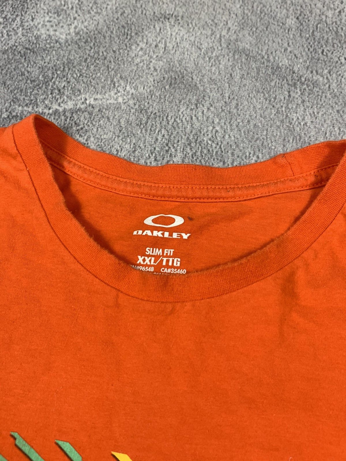 Oakley × Vintage Vintage Y2K Oakley t-shirt big logo size streetwear XXL Size US XXL / EU 58 / 5 - 2 Thumbnail