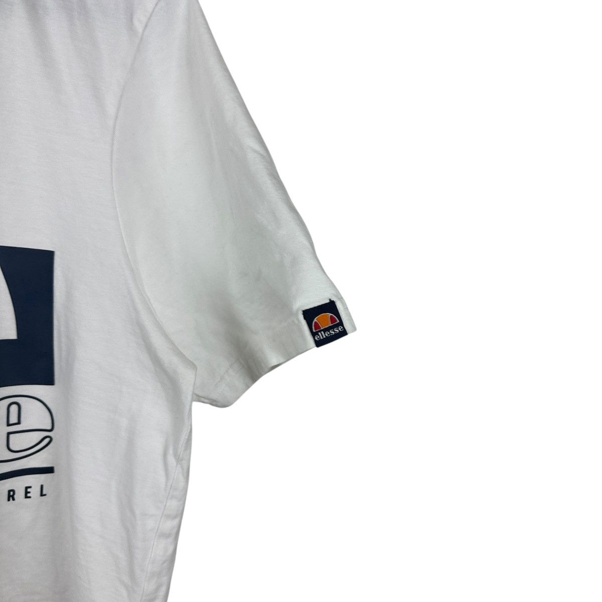 Ellesse Mens Y2K Ellesse Streetwear Logo Graphic Shirt Size US XL / EU 56 / 4 - 4 Thumbnail