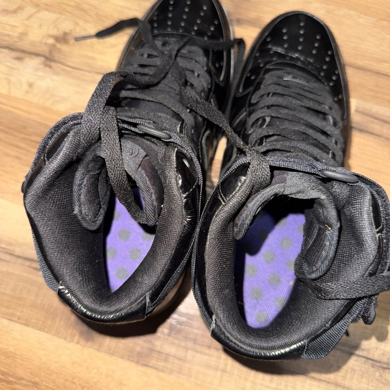 Nike 2011 Nike Air Force 1 High Premium LE Crackle Patent Black Size US 10 / EU 43 - 5 Thumbnail