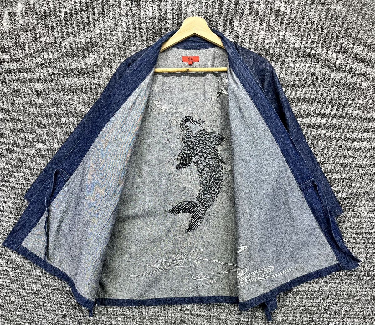 Japanese Brand Vintage Japanese Koi Fish Embroidered Denim Kimono Jacket Size US L / EU 52-54 / 3 - 7 Thumbnail