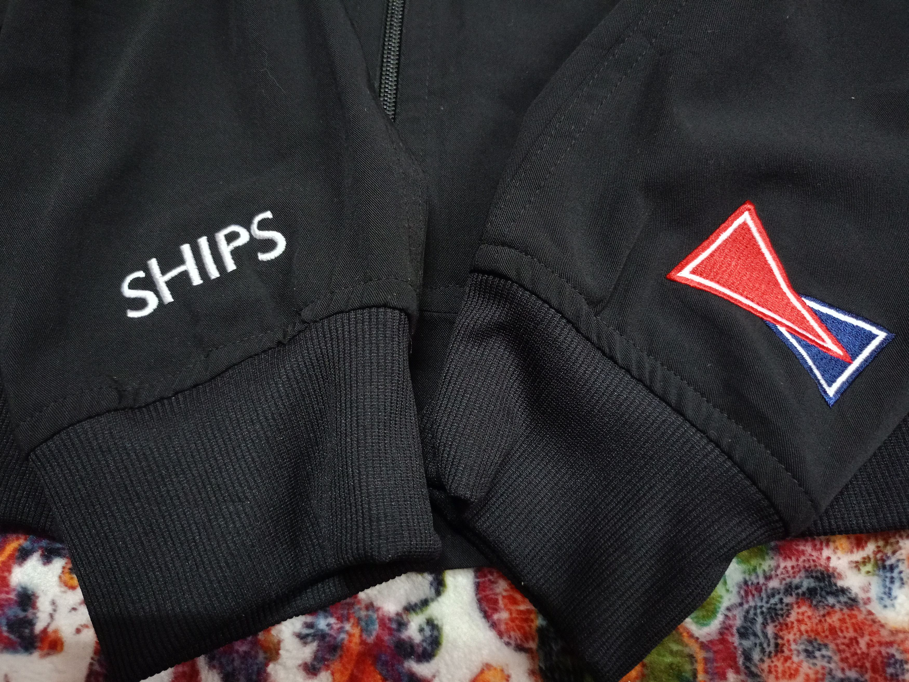 SHIPS JAPANESE BRAND X MODEL X SHIPS Size US M / EU 48-50 / 2 - 3 Thumbnail