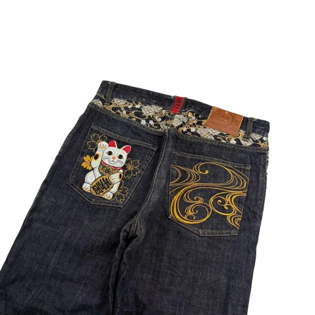 Karakuri Tamashii Karakuri Tamashii Embroidered Lucky Cat Denim Jeans Waist 34 Size US 34 / EU 50 - 2 Thumbnail