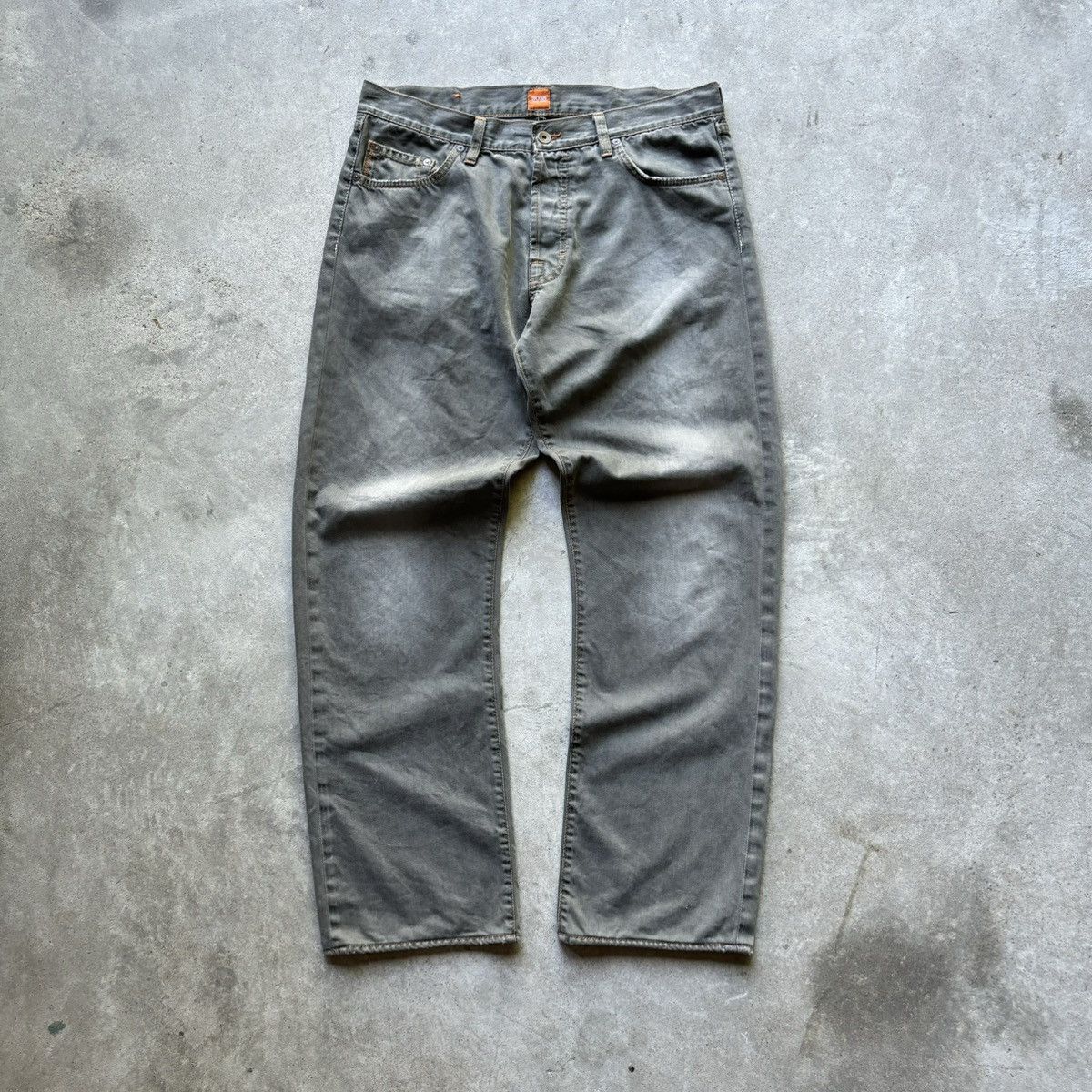 Hugo Boss × Japanese Brand × Vintage vintage Y2K HUGO BOSS Wide Leg Bootcut Fade Wash Denim jeans Size US 35 - 2 Thumbnail