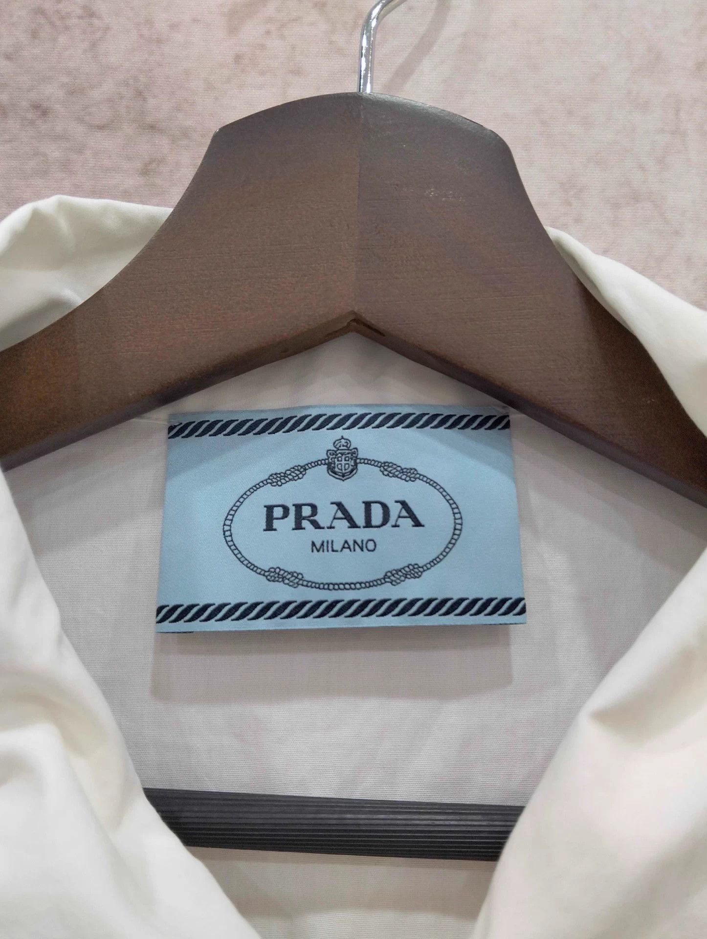 Prada PRADA white pocket triangle logo shirt XXL Size US XXL / EU 58 / 5 - 3 Thumbnail