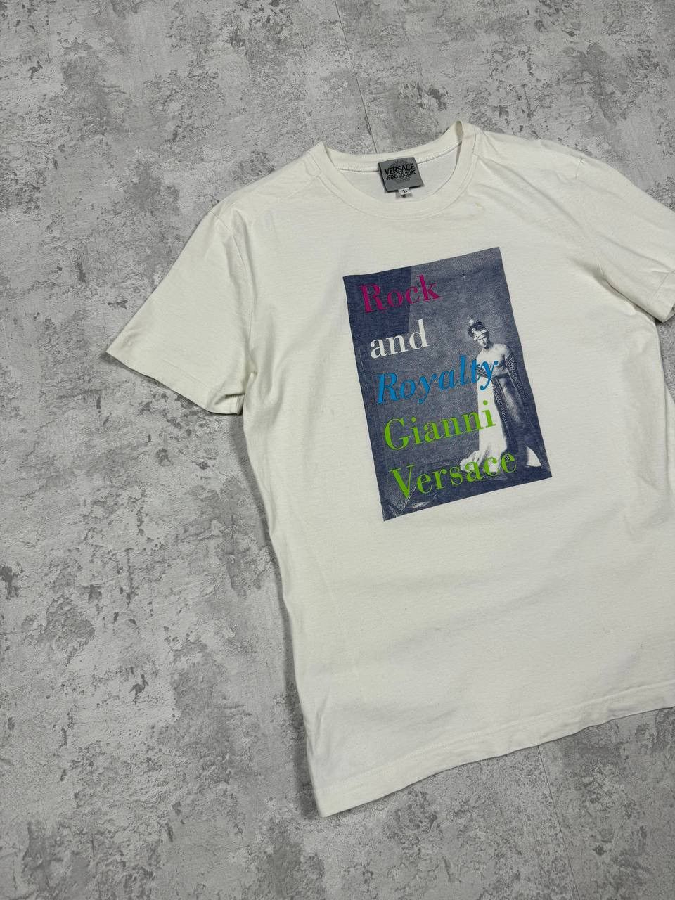 Versace RARE Vintage Rock And Royalty Gianni Versace T-Shirt Size L / US 10 / IT 46 - 2 Thumbnail