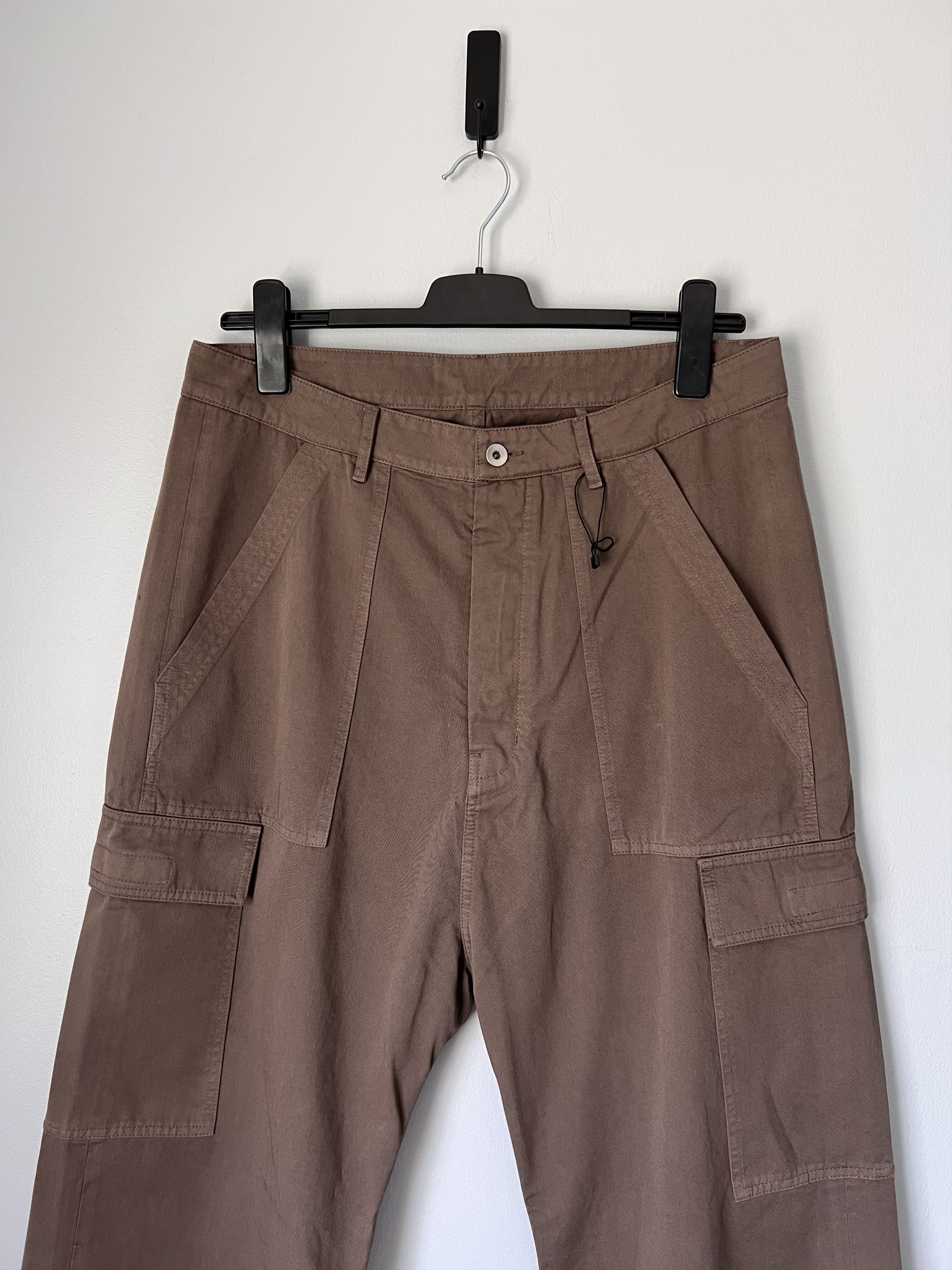 Rick Owens Drkshdw Rick Owens DRKSHDW Cargo Trousers in Dust Brown Size US 35 - 2 Thumbnail