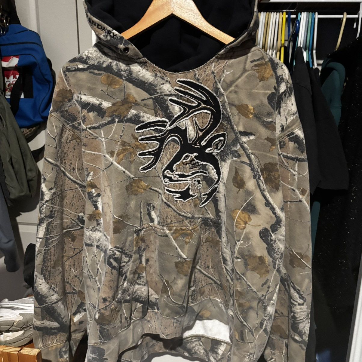 Vintage Y2K 2000s Realtree Legendary Whitetails Camo Hoodie Size US XL / EU 56 / 4 - 1 Thumbnail
