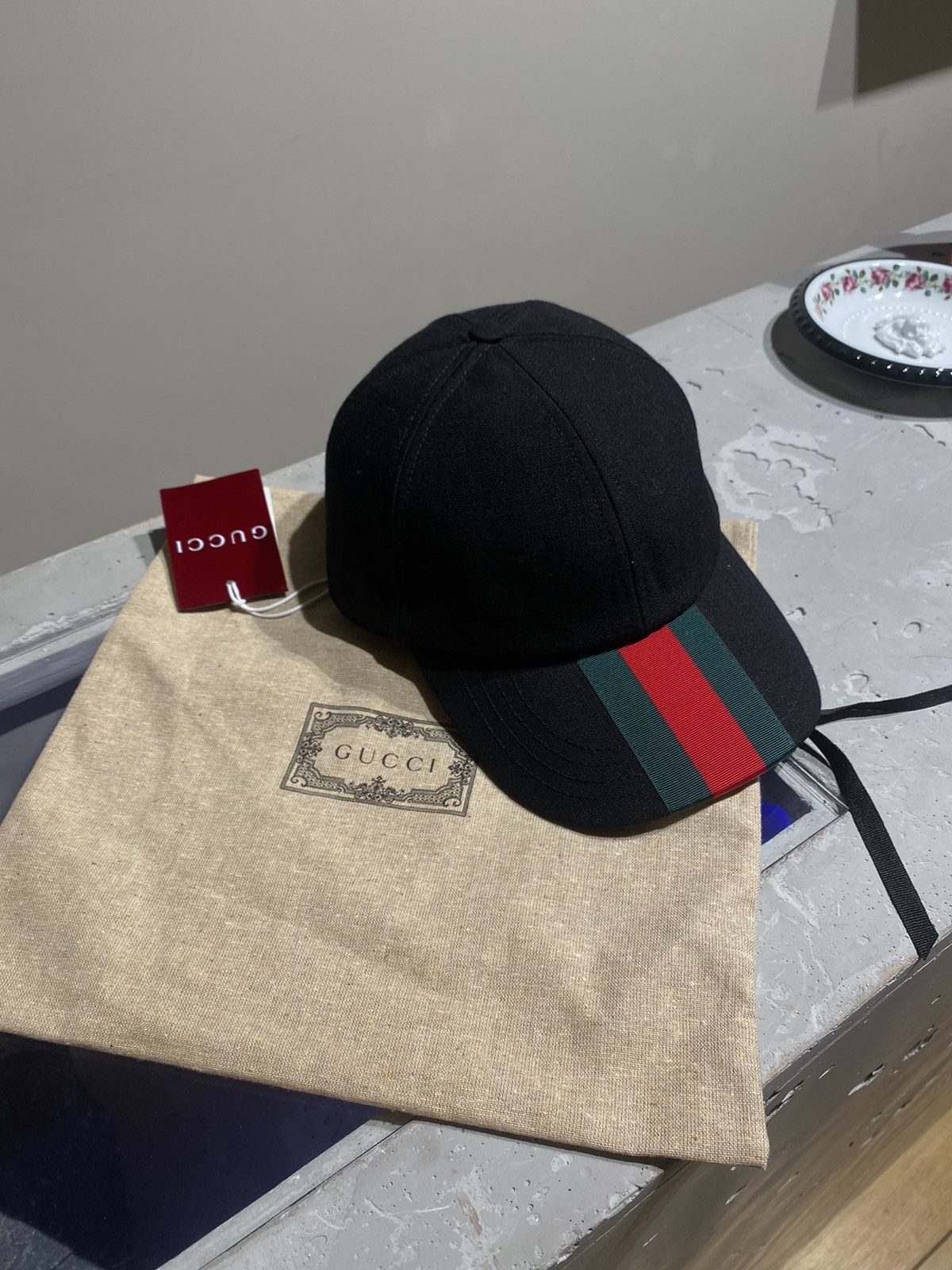 Gucci BNWT Gucci Web Cap Size ONE SIZE - 1 Thumbnail