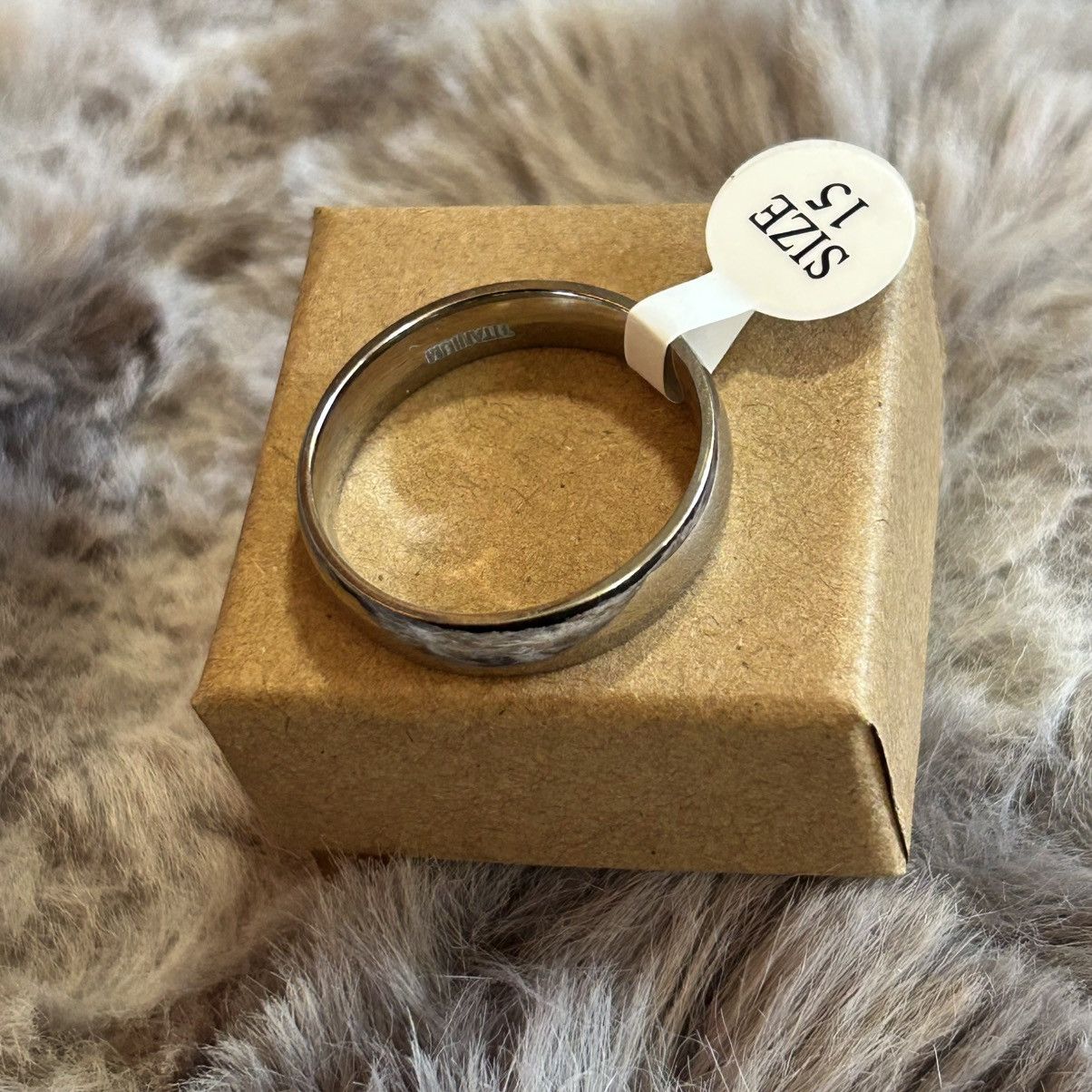 Men’s 6mm polished Titanium comfort band wedding ring NIB 15
