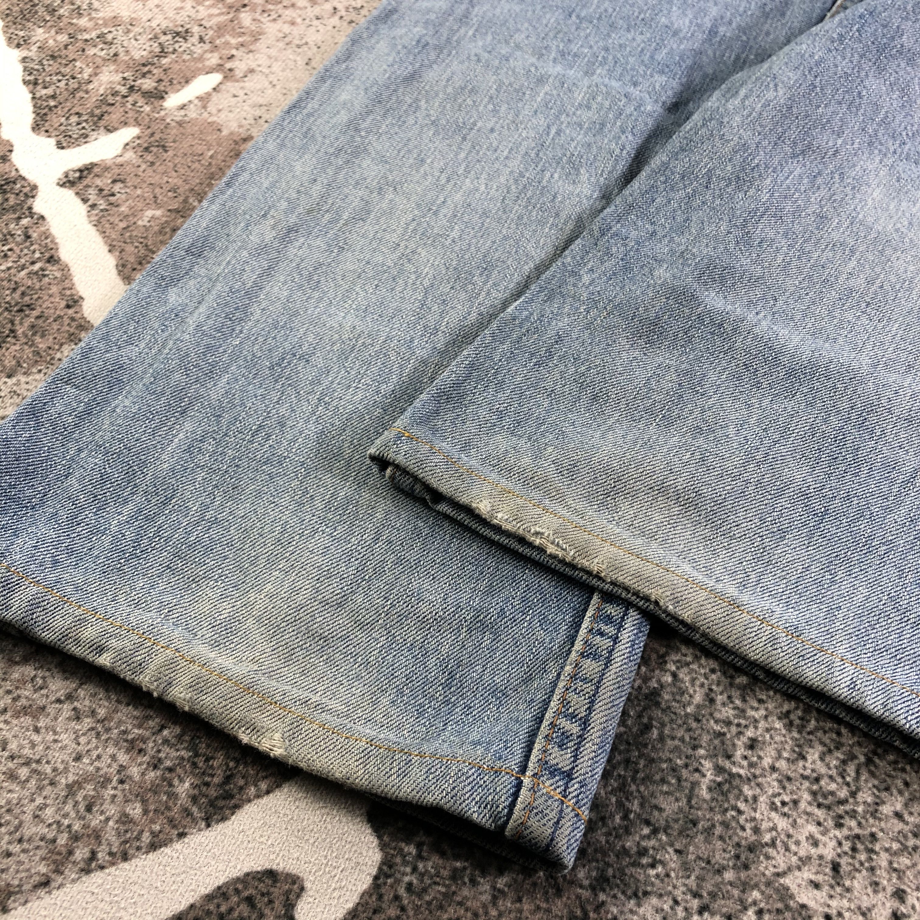 Levi's Distress Vintage Levis 509 Jeans Dirty Wash Denim KJ2216 Size US 29 - 6 Thumbnail
