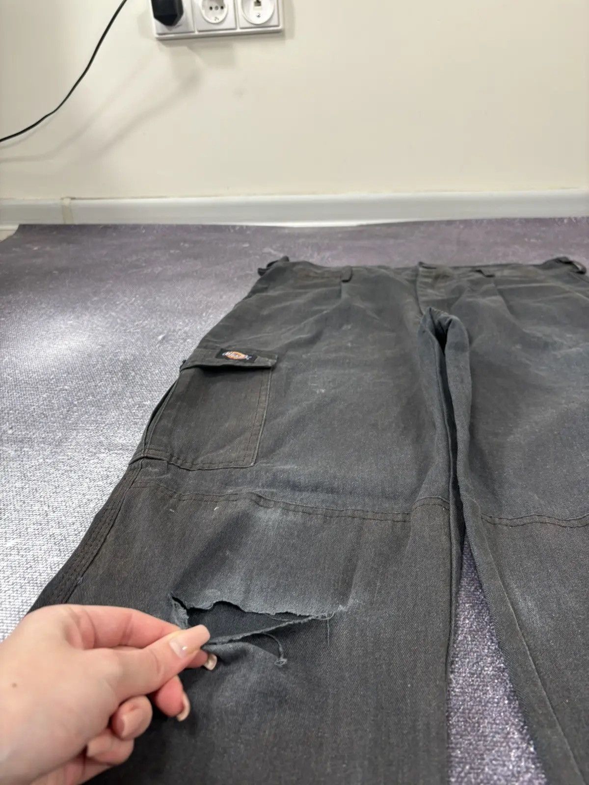 Dickies × Vintage Vintage 90s Dickies USA Black Work Hype Baggy Cargo Pants Size US 34 / EU 50 - 6 Thumbnail