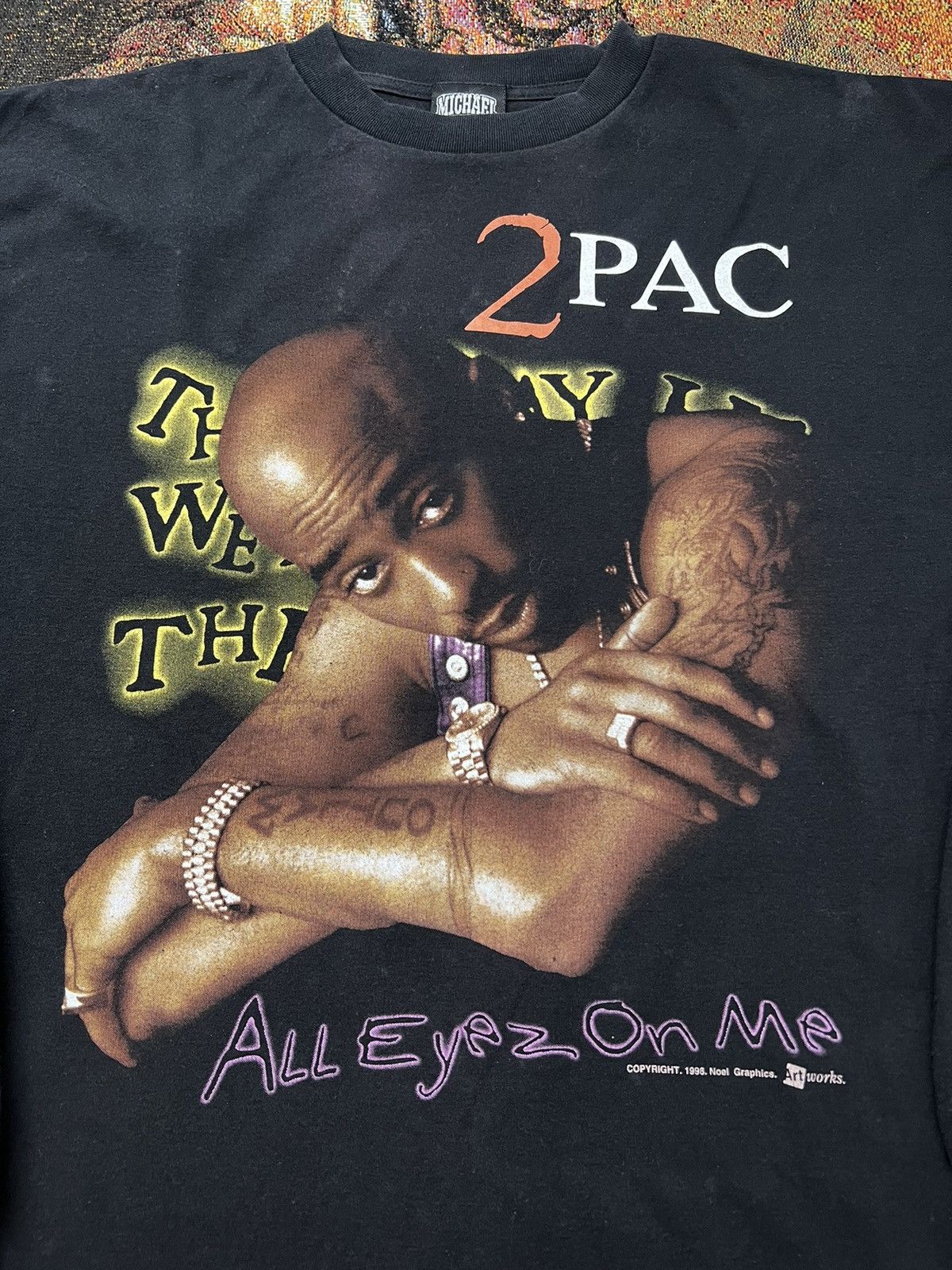 Vintage Vintage 2pac LS Size US XL / EU 56 / 4 - 1 Thumbnail